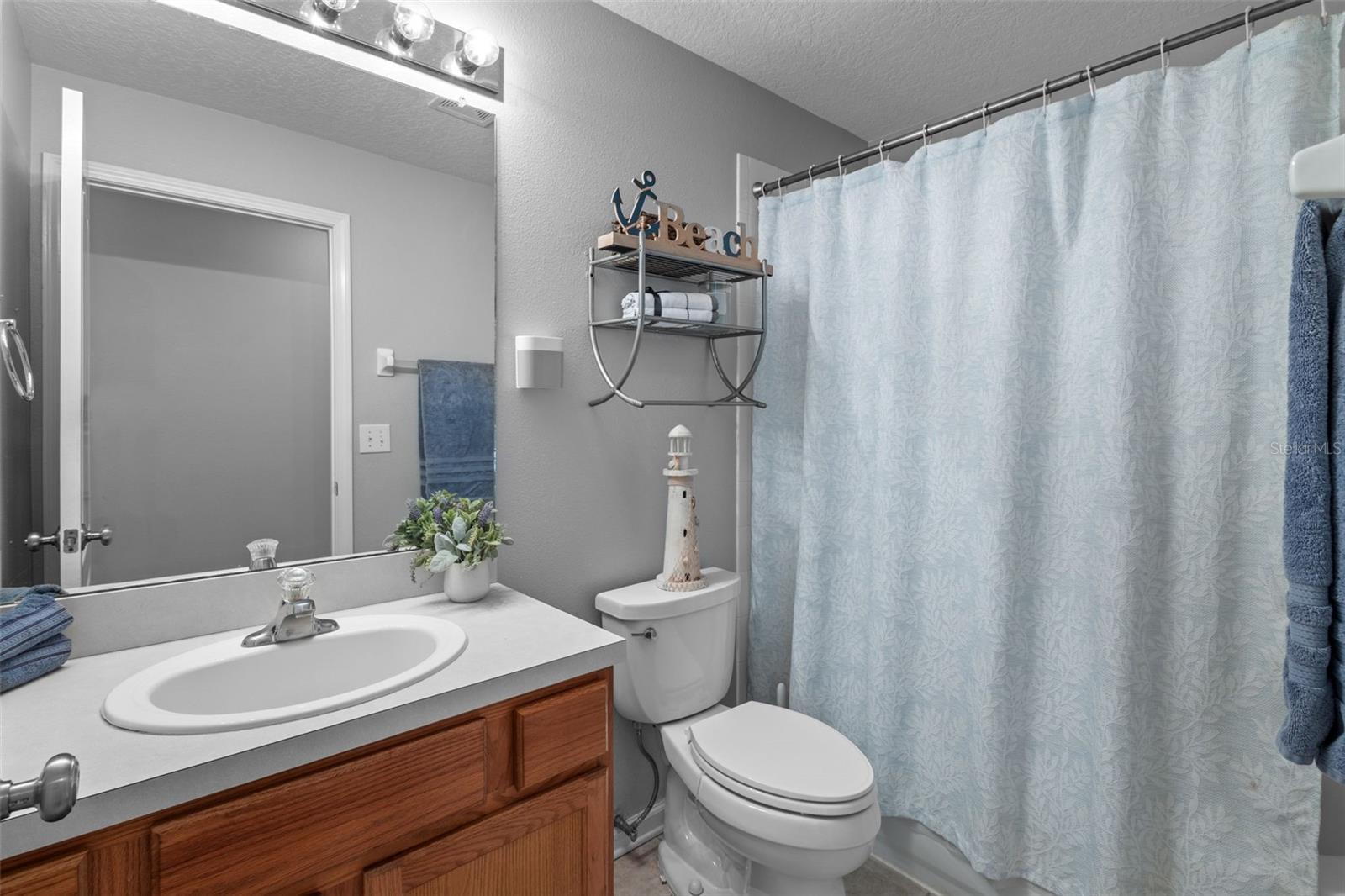 Image 16 of 60 For 25332 Lexington Oaks Boulevard