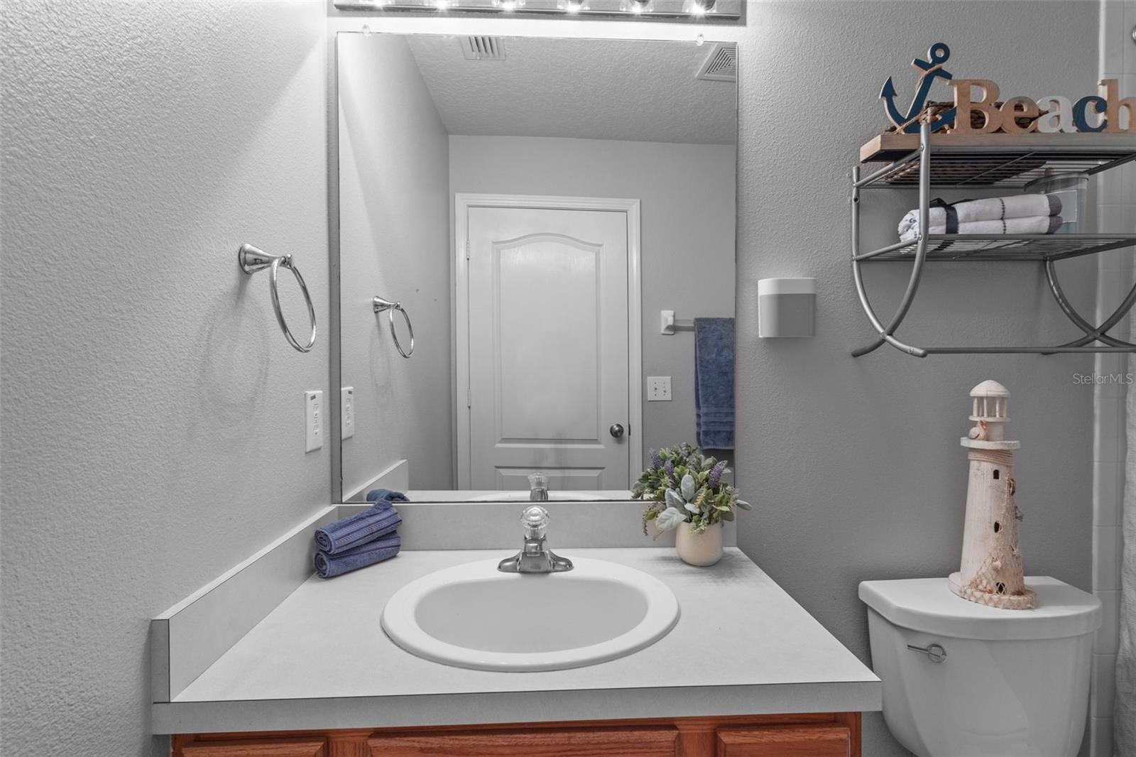Image 17 of 60 For 25332 Lexington Oaks Boulevard