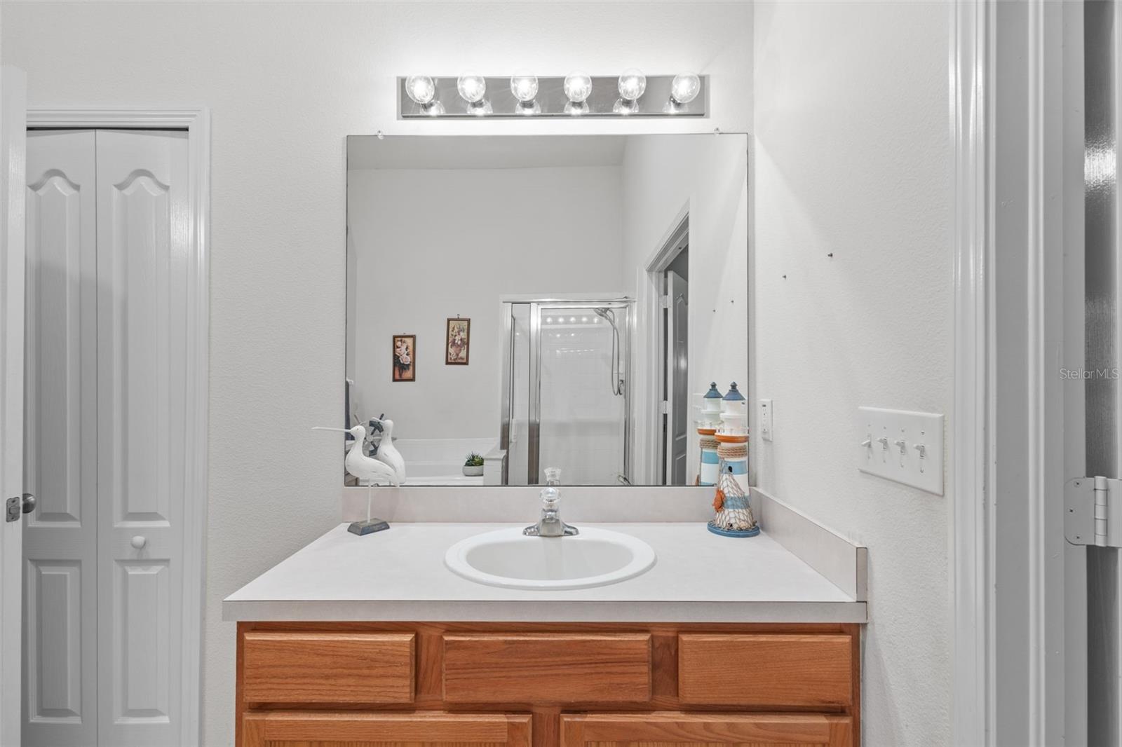 Image 31 of 60 For 25332 Lexington Oaks Boulevard