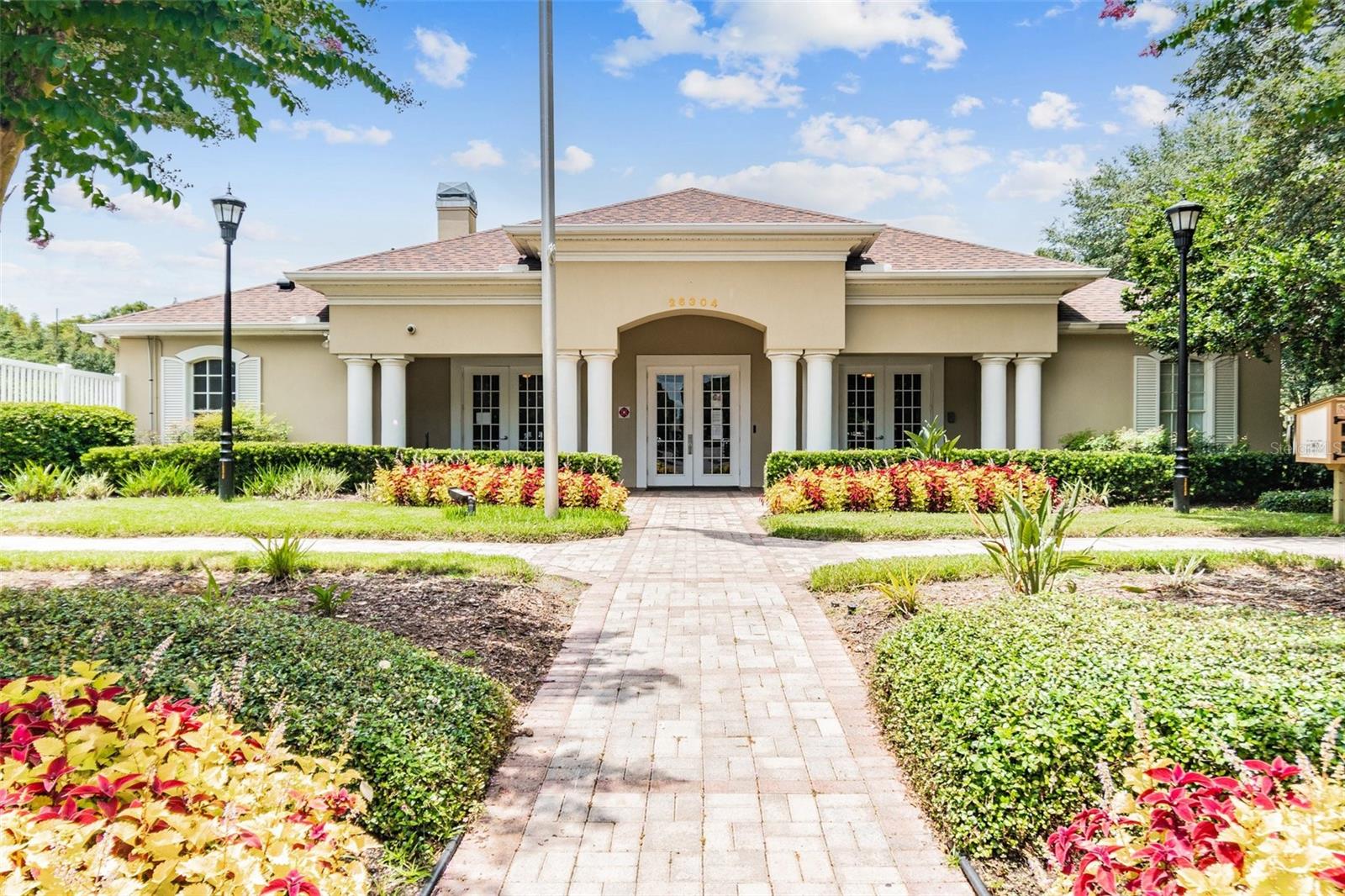 Image 55 of 60 For 25332 Lexington Oaks Boulevard