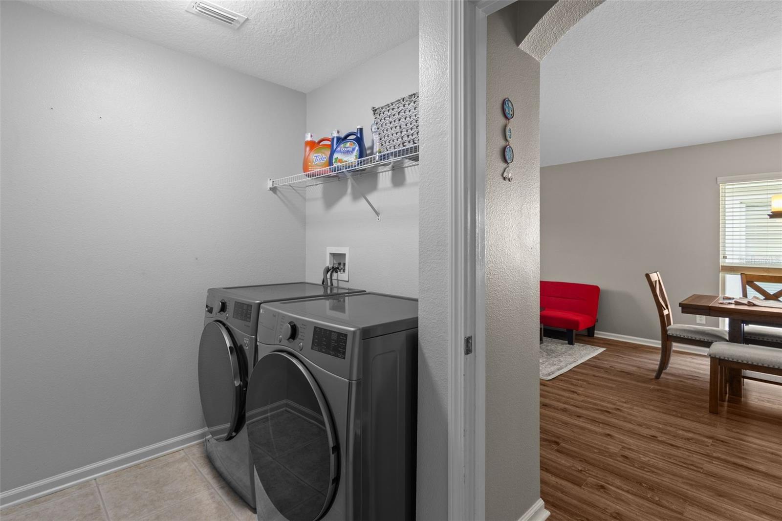 Image 8 of 60 For 25332 Lexington Oaks Boulevard
