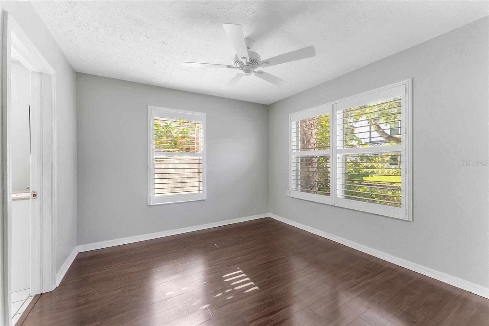 Image 17 of 31 For 3125 Fielder Street