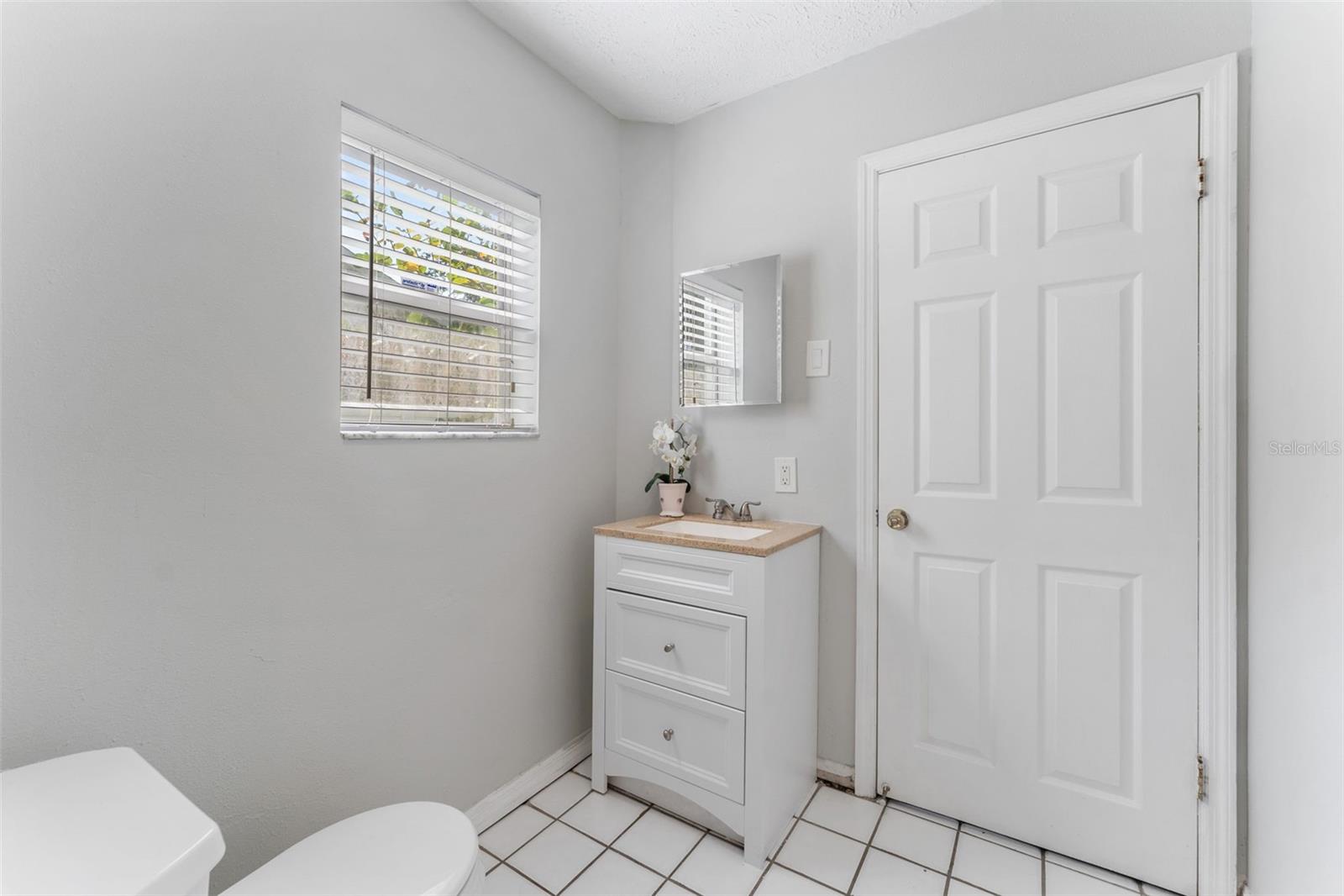 Image 20 of 31 For 3125 Fielder Street