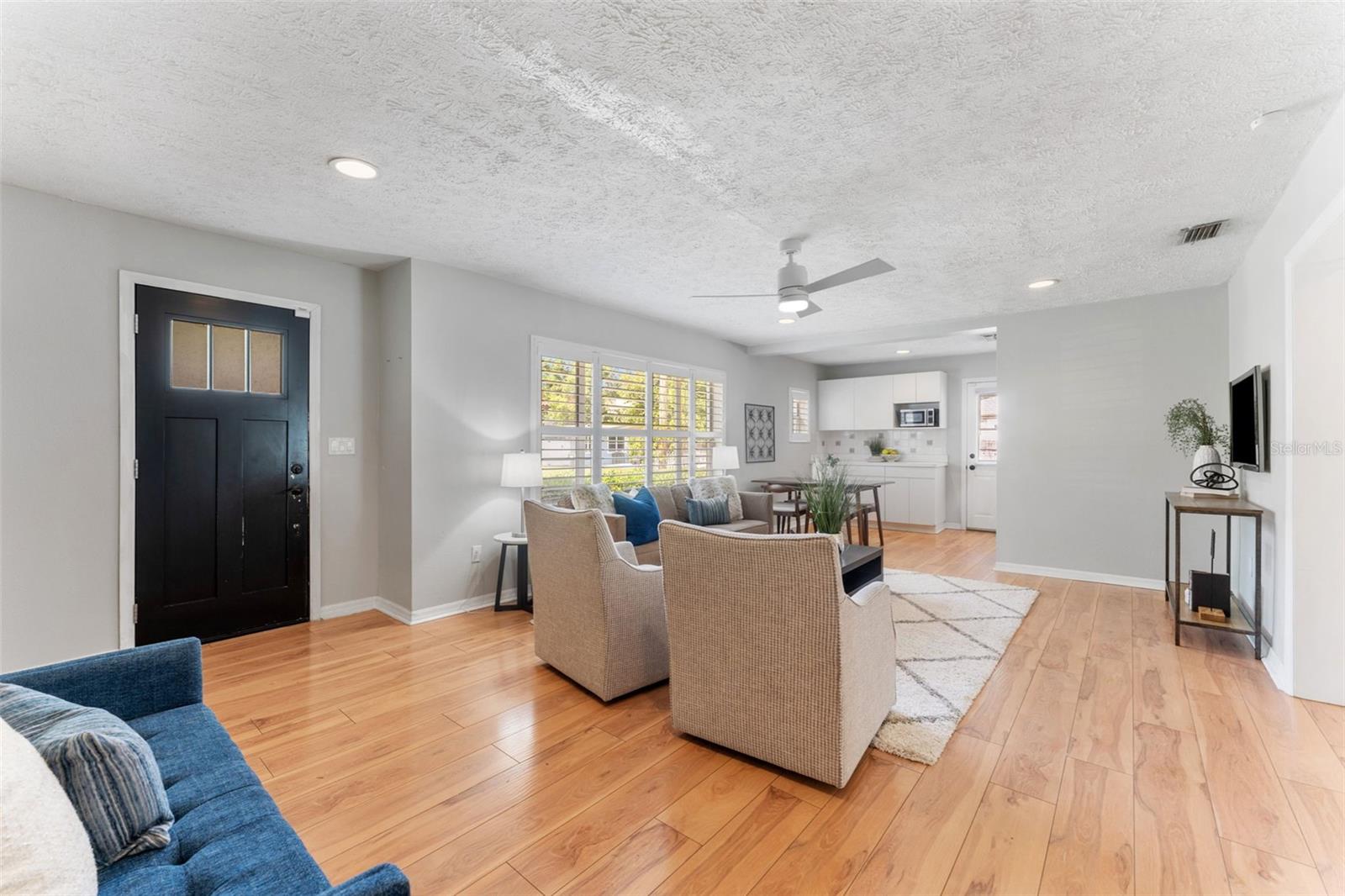 Image 5 of 31 For 3125 Fielder Street