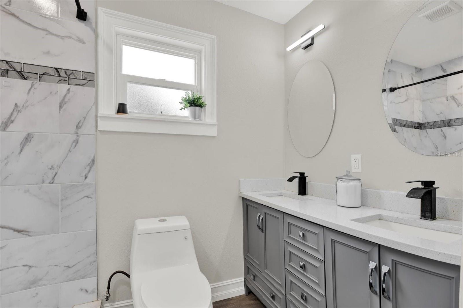 Listing photo id 15 for 6020 50th Street