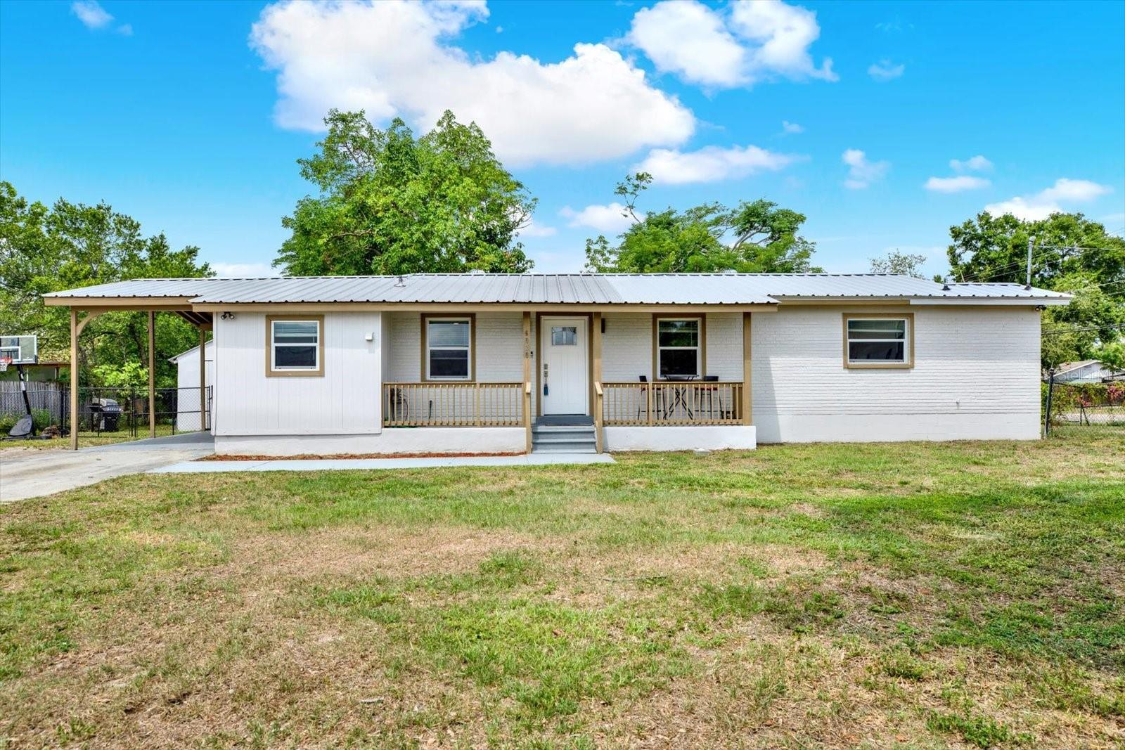 Listing photo id 21 for 6020 50th Street