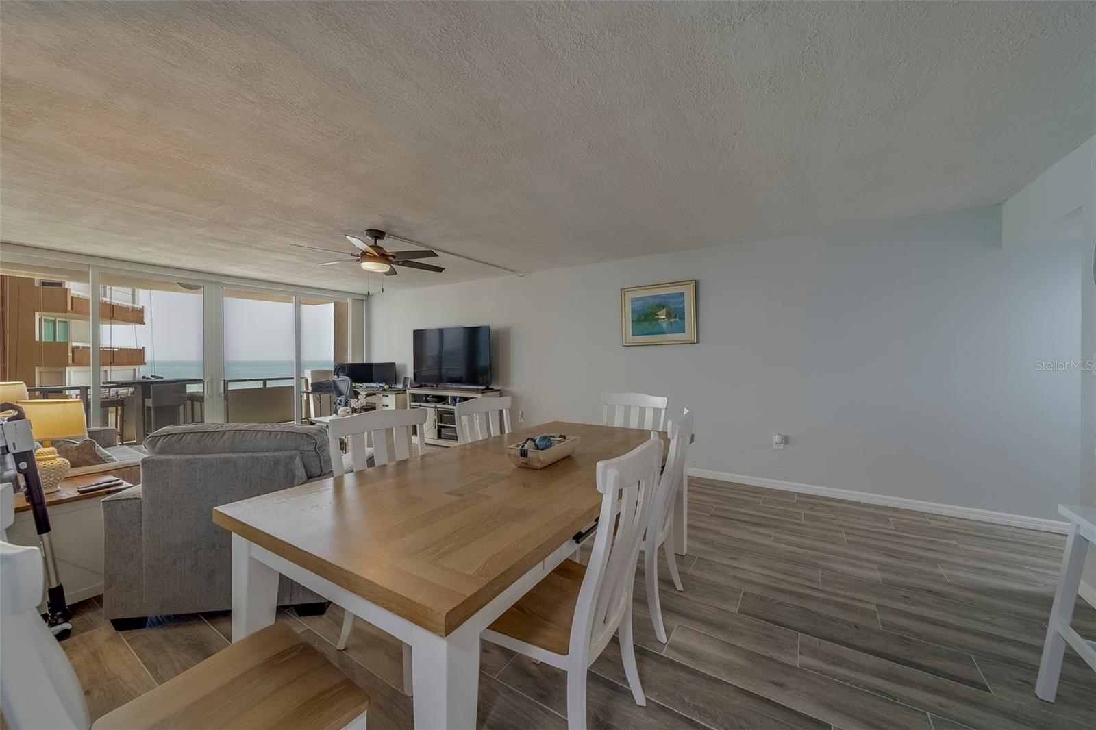Image 13 of 52 For 17920 Gulf Boulevard 802