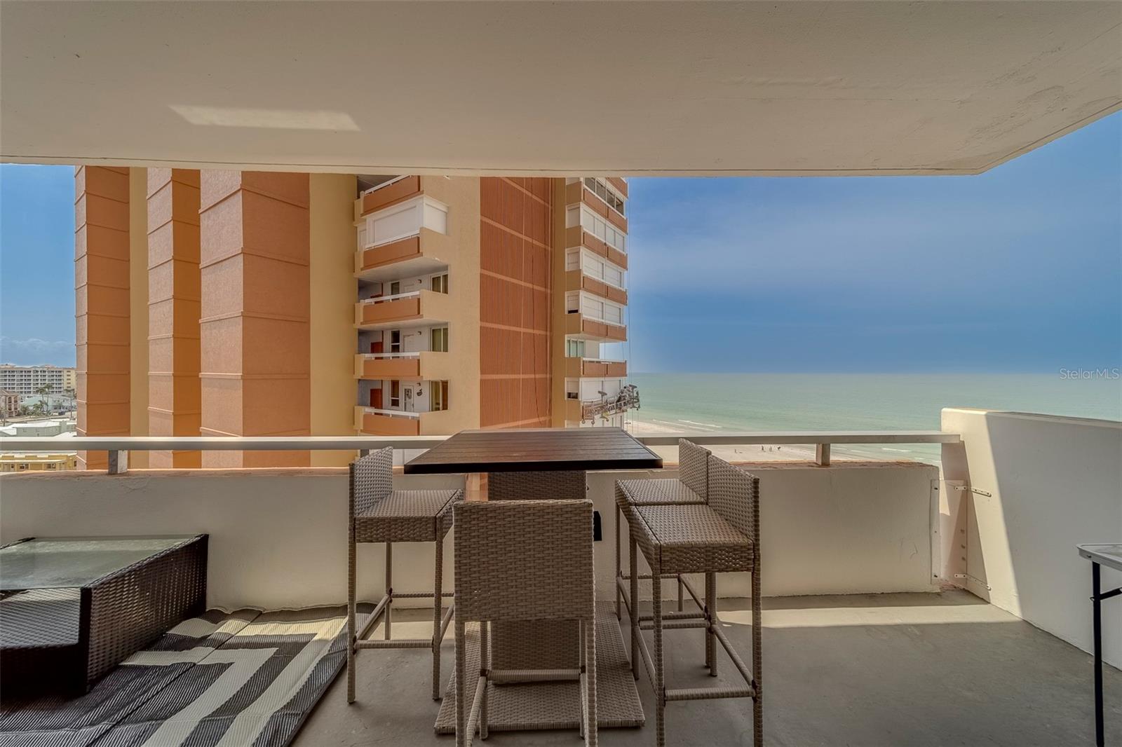 Image 27 of 52 For 17920 Gulf Boulevard 802