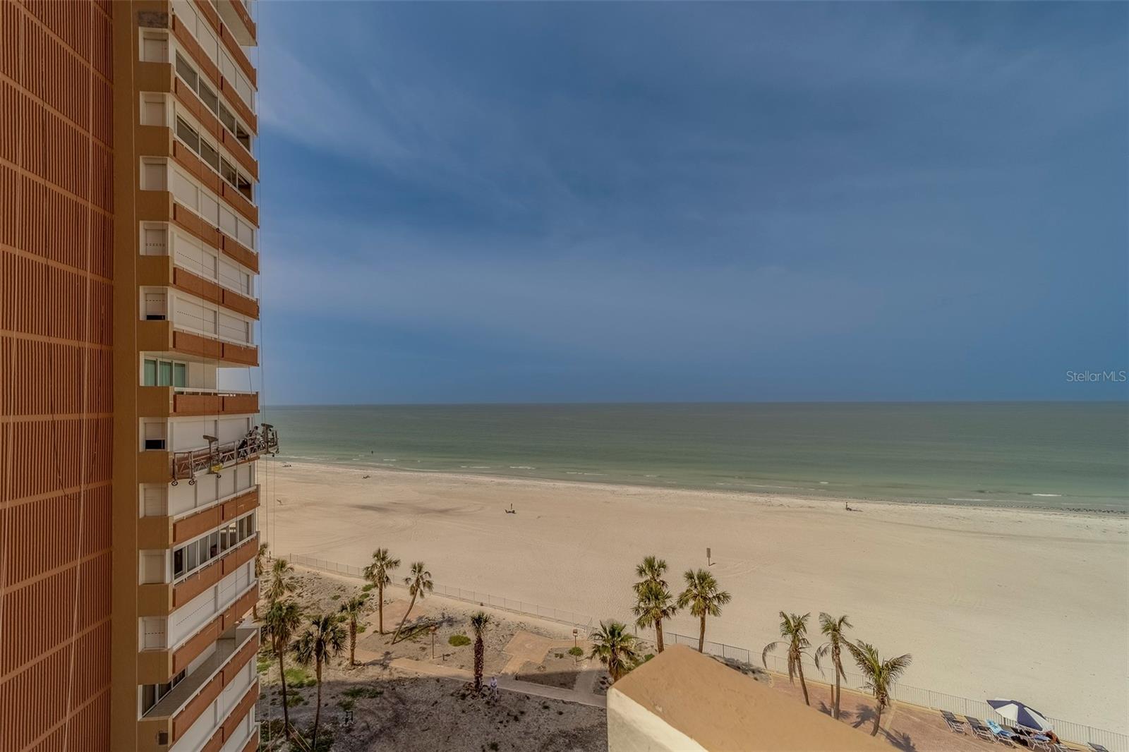 Image 33 of 52 For 17920 Gulf Boulevard 802