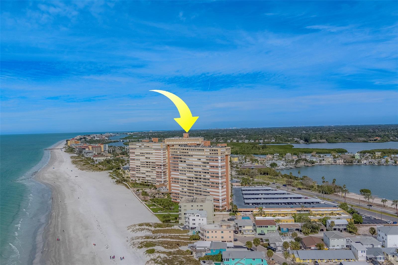 Image 49 of 52 For 17920 Gulf Boulevard 802