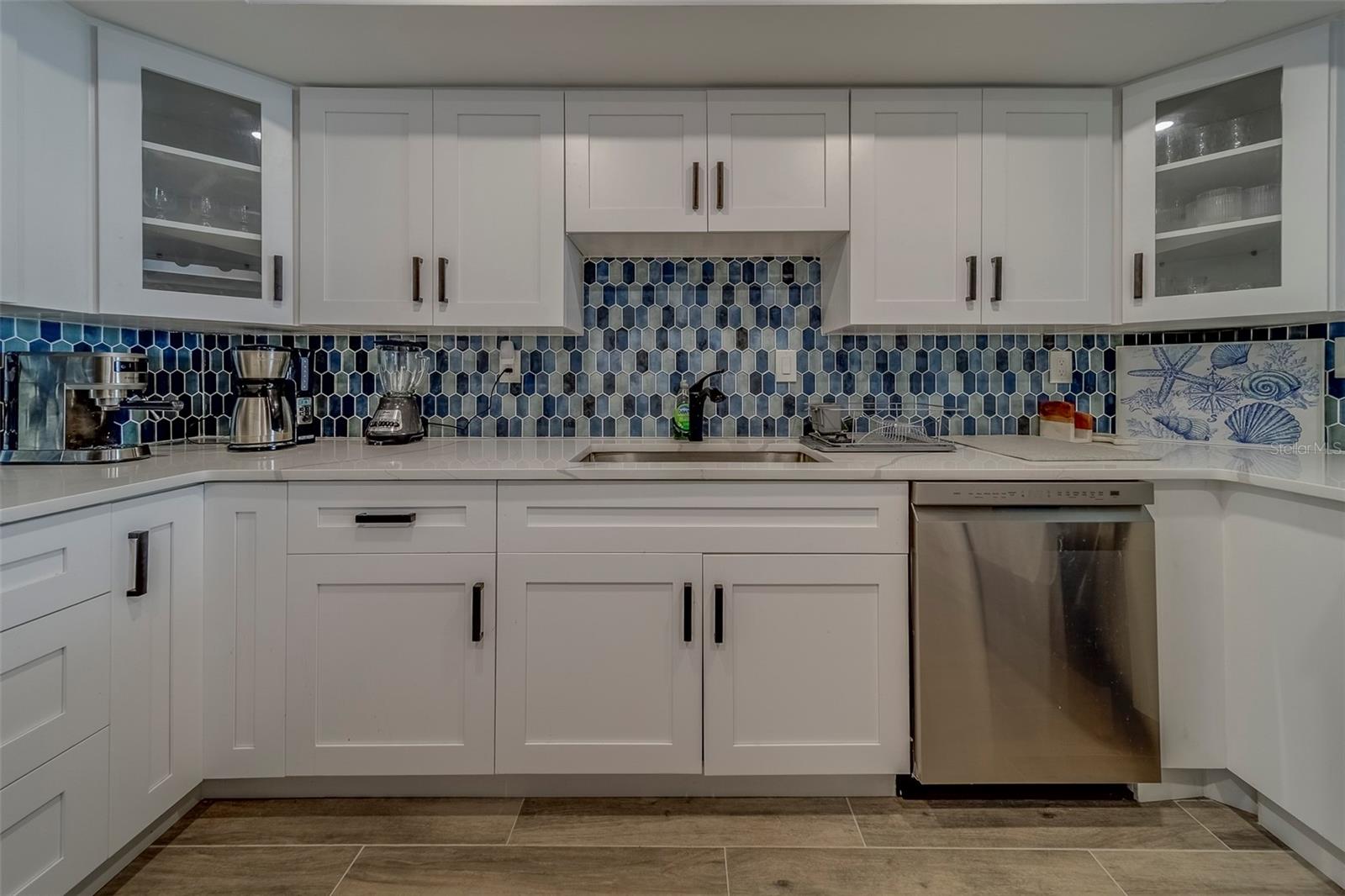 Image 8 of 52 For 17920 Gulf Boulevard 802