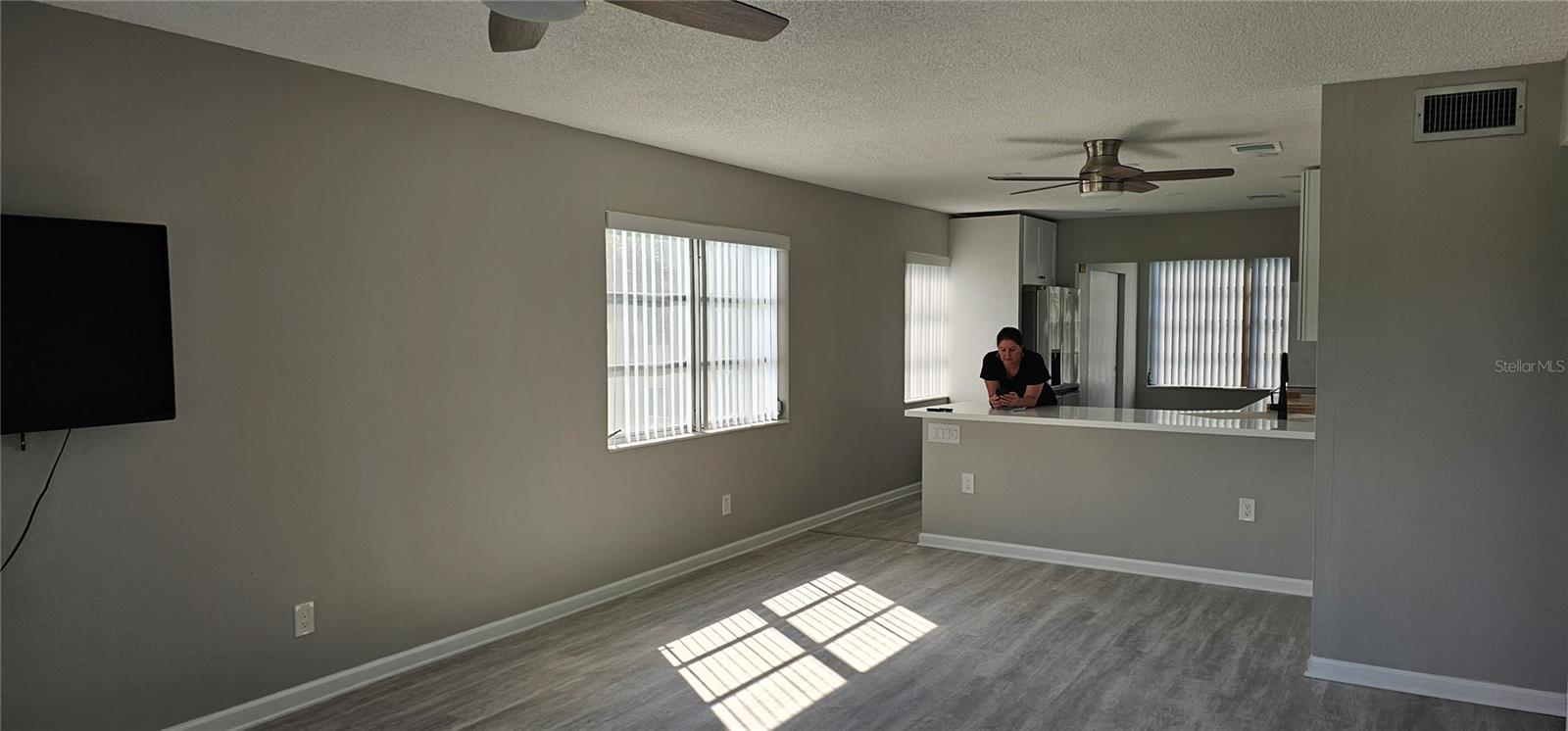 Image 15 of 61 For 2468 Florentine Way 26