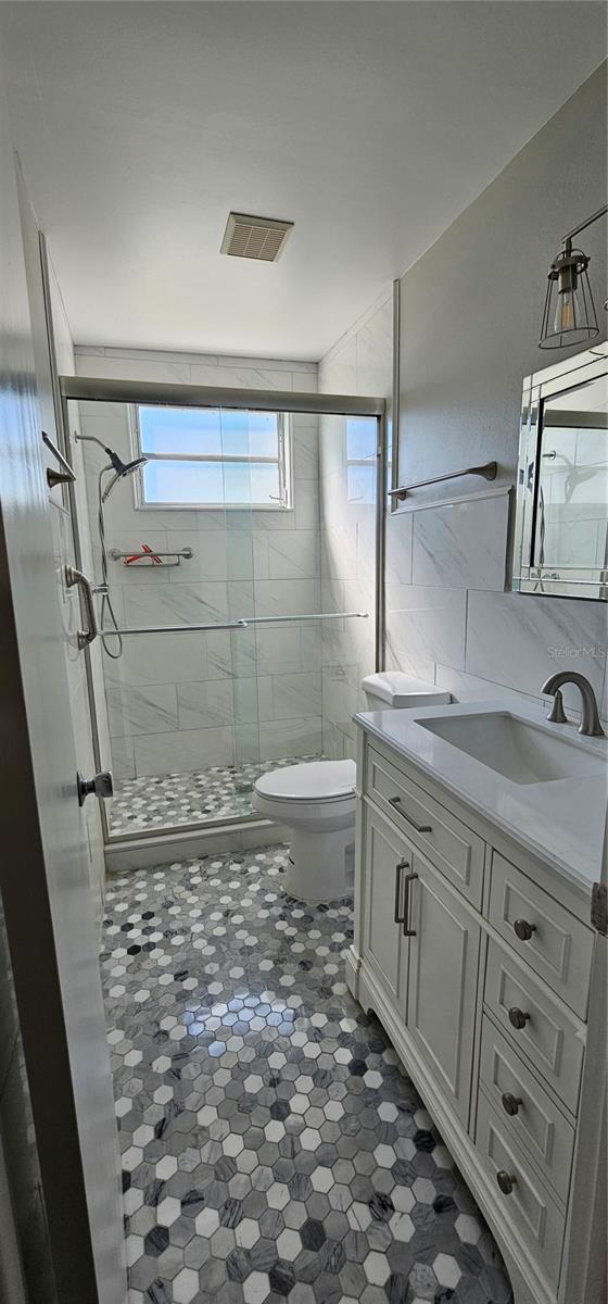 Image 9 of 61 For 2468 Florentine Way 26