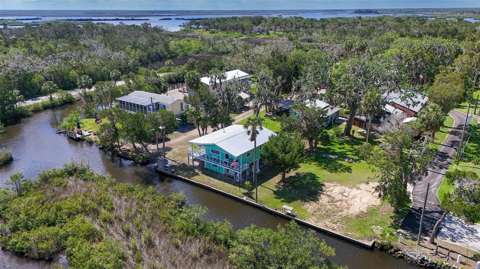 Image 46 of 58 For 2220 Coon Point