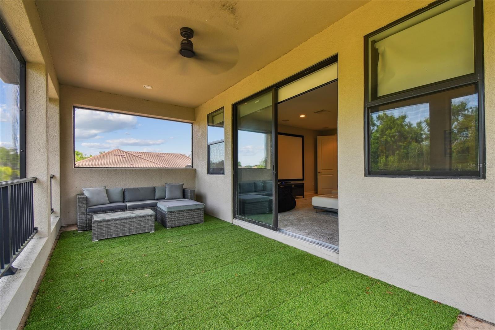 Image 36 of 42 For 17914 Bramshot Place
