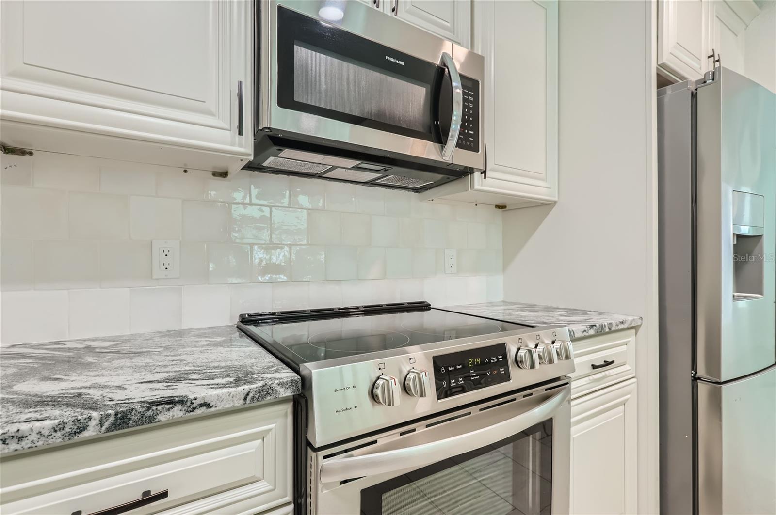 Image 12 of 59 For 1145 53rd Avenue N