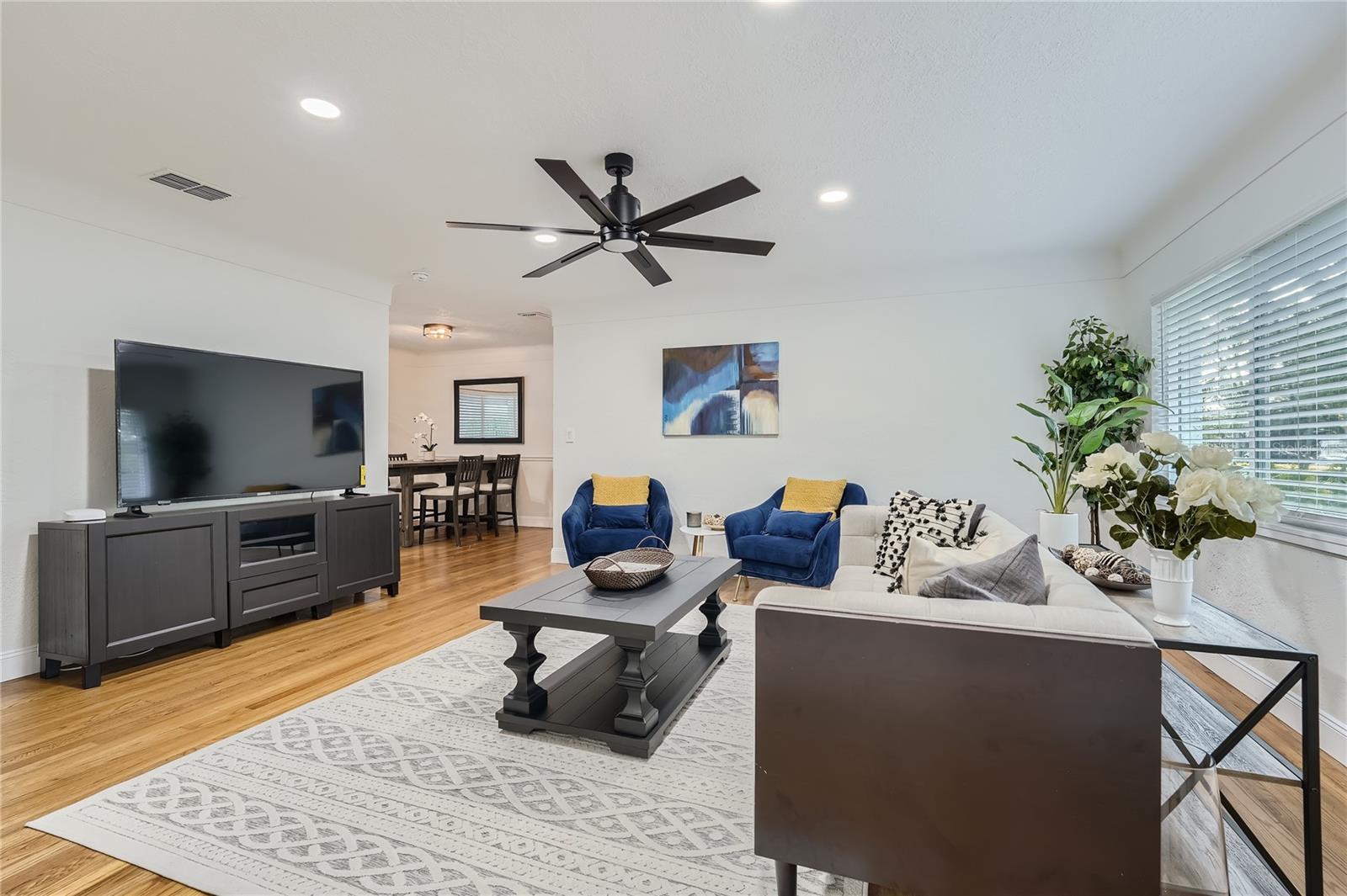 Image 54 of 59 For 1145 53rd Avenue N