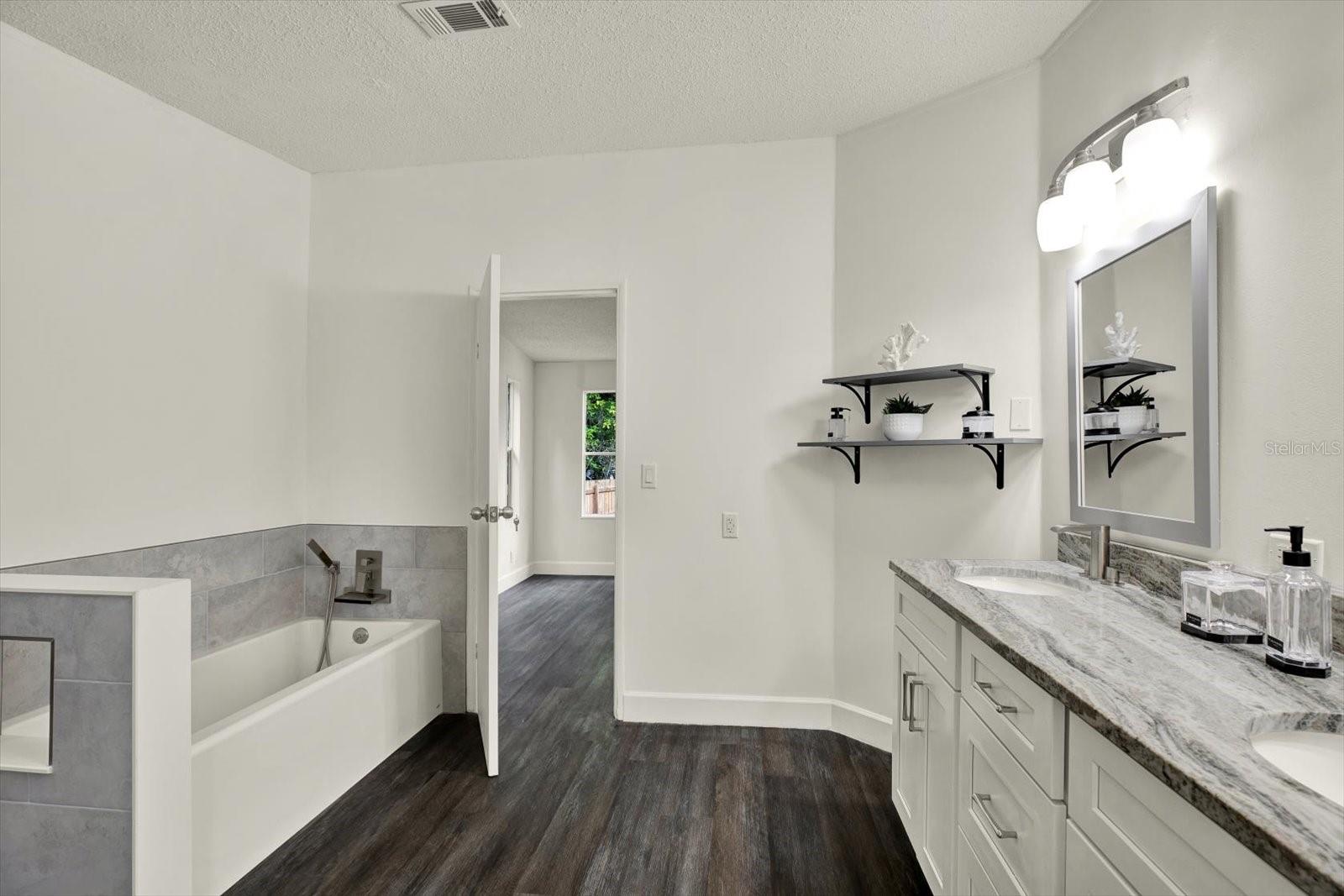 Image 10 of 21 For 9690 Jerome Drive