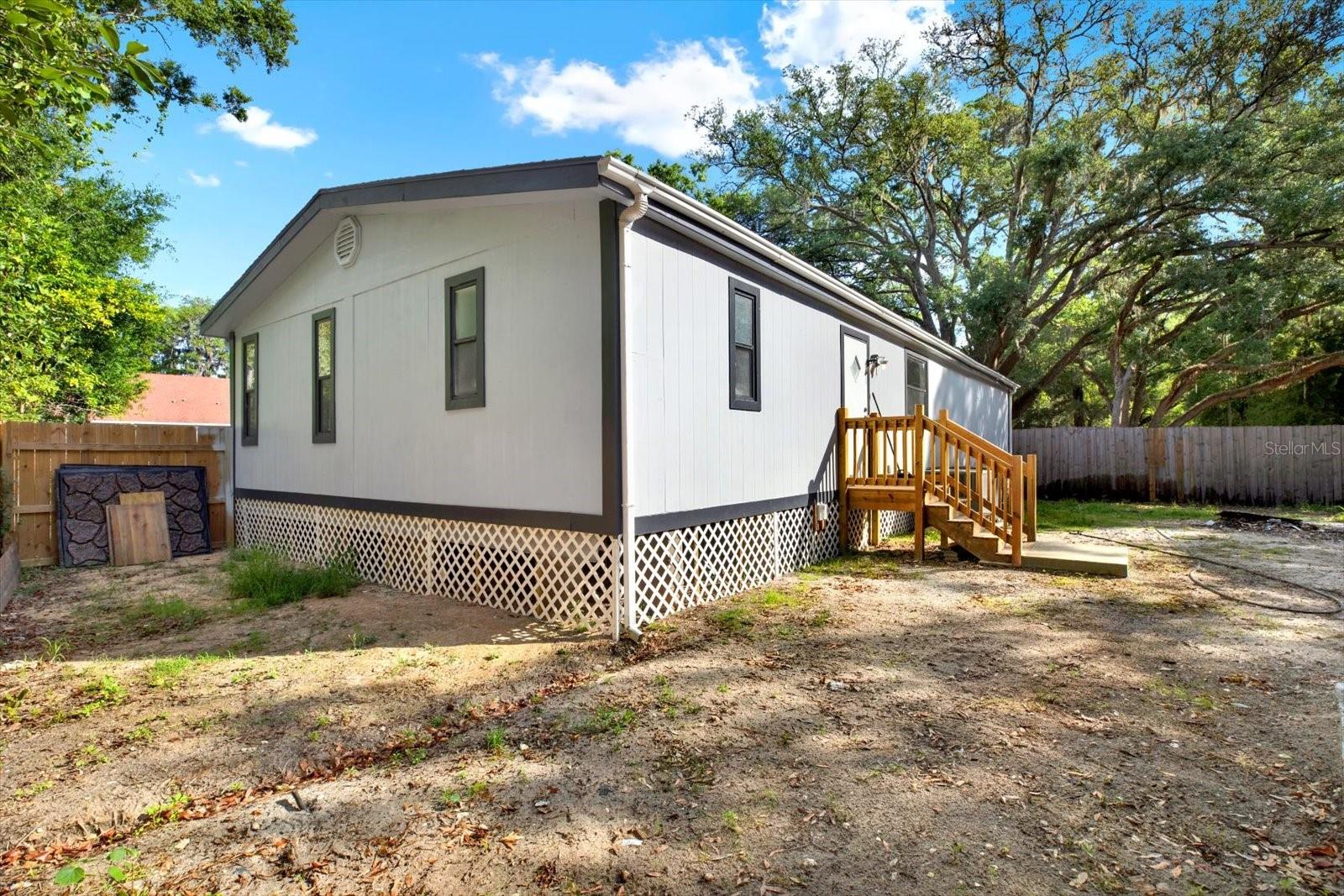 Image 18 of 21 For 9690 Jerome Drive
