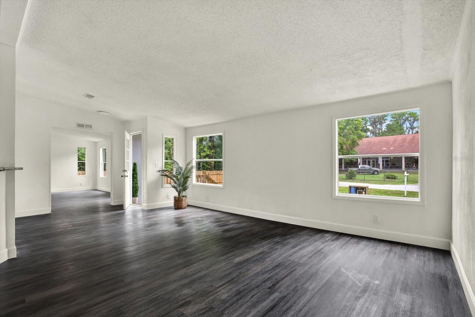 Image 3 of 21 For 9690 Jerome Drive