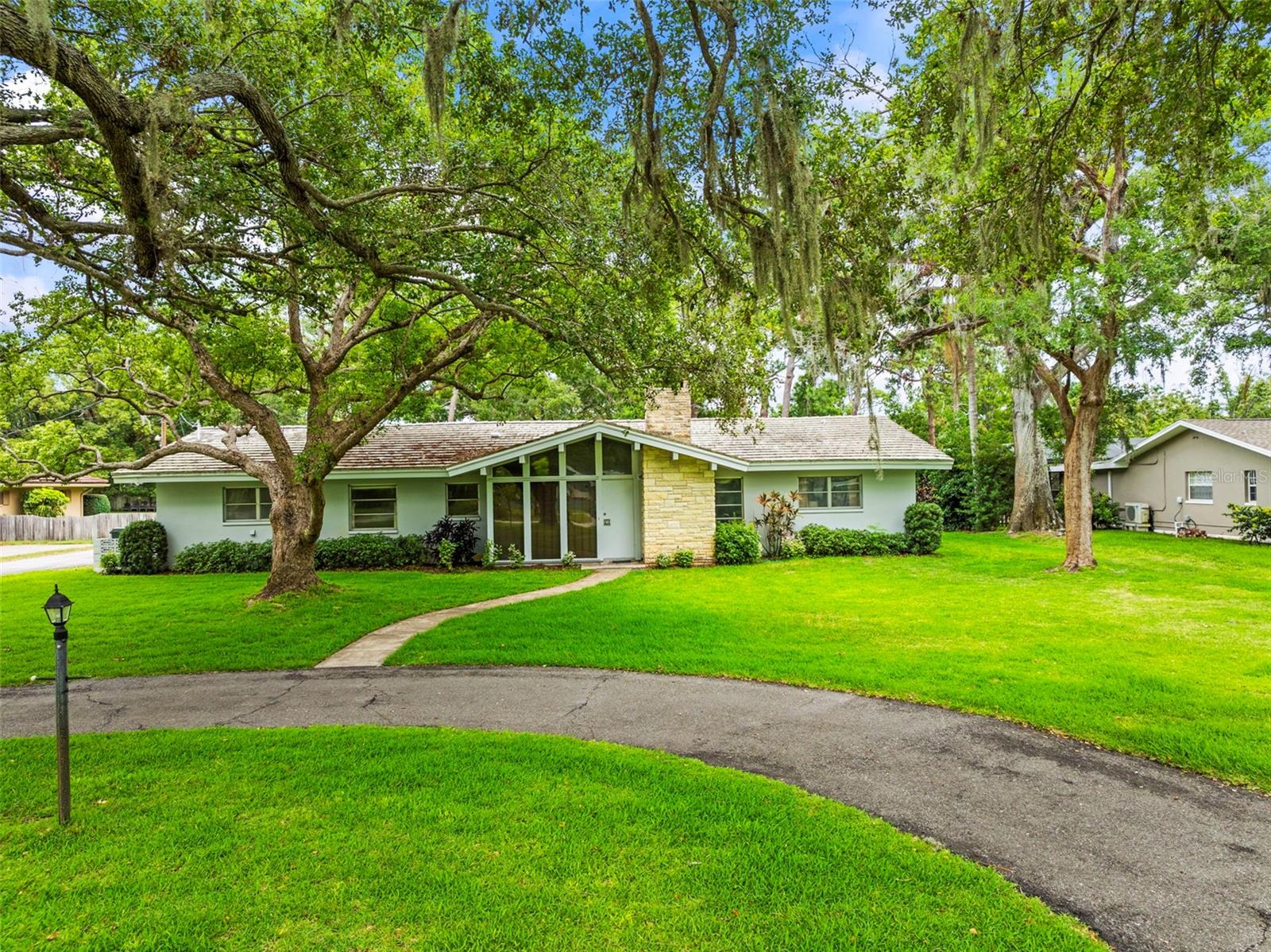Details for 1675 Robin Hood Lane, CLEARWATER, FL 33764