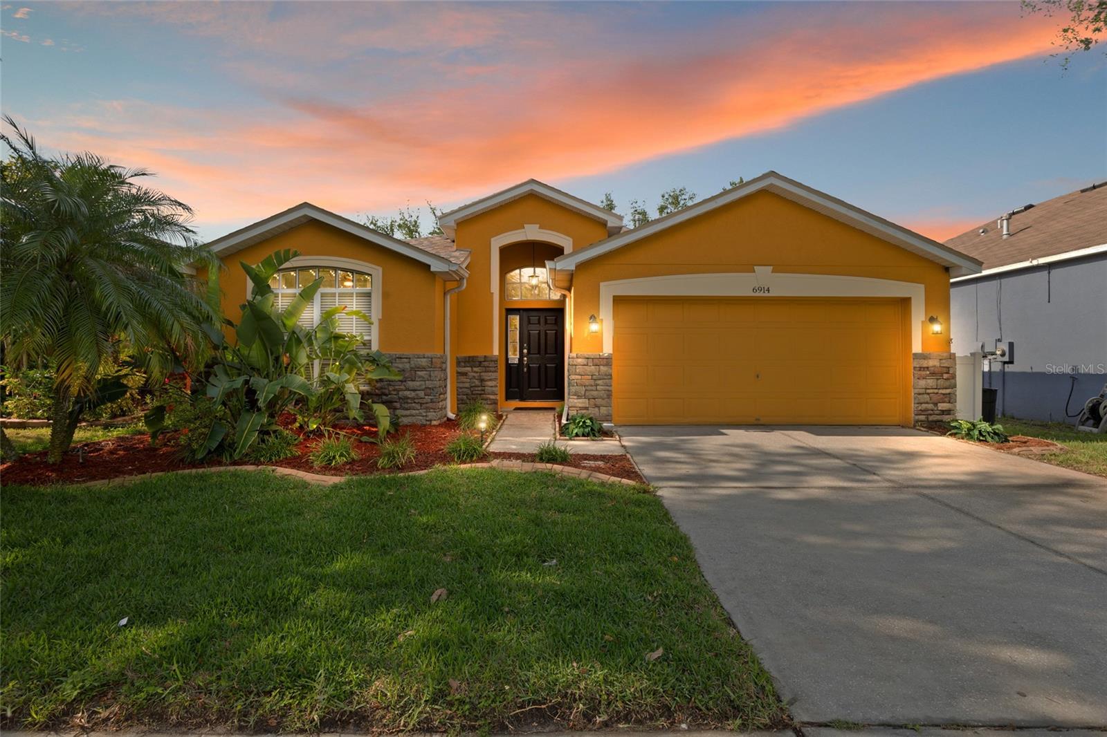 Details for 6914 Monarch Park Drive, APOLLO BEACH, FL 33572