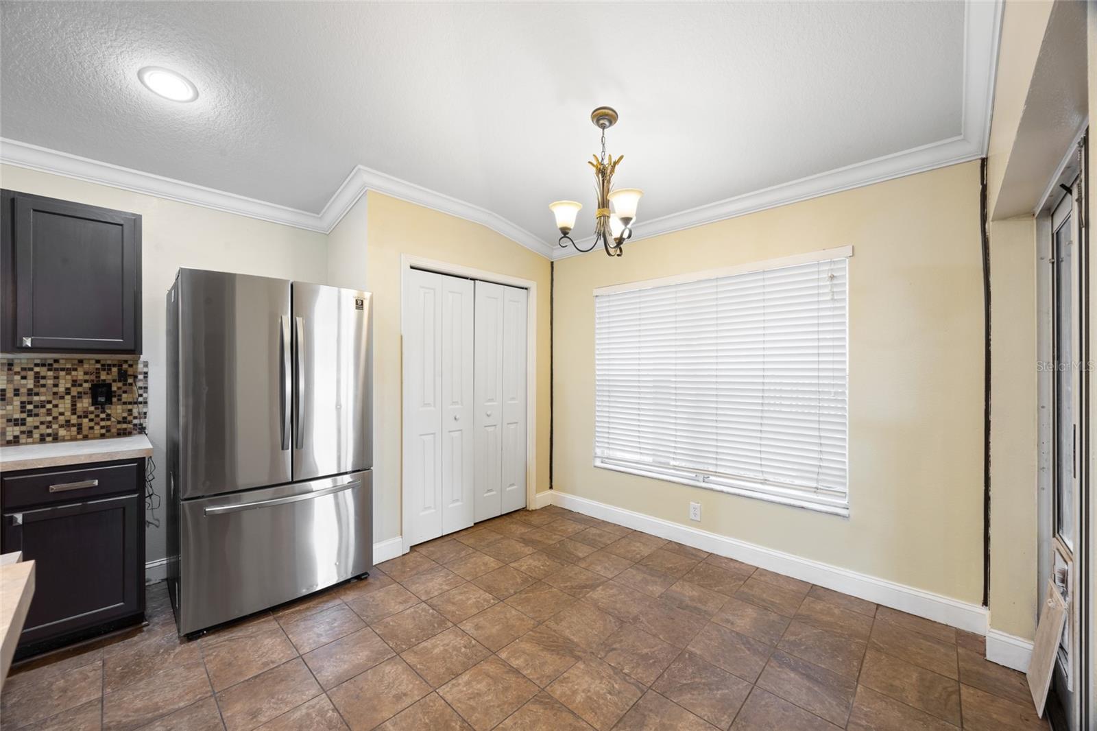 Image 13 of 49 For 6914 Monarch Park Drive