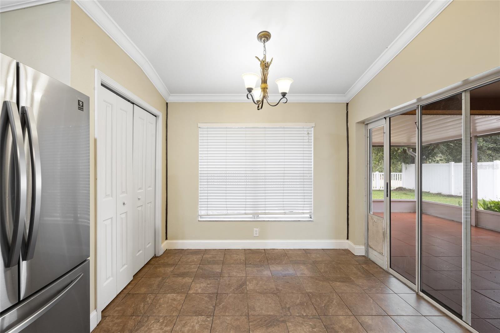 Image 14 of 49 For 6914 Monarch Park Drive