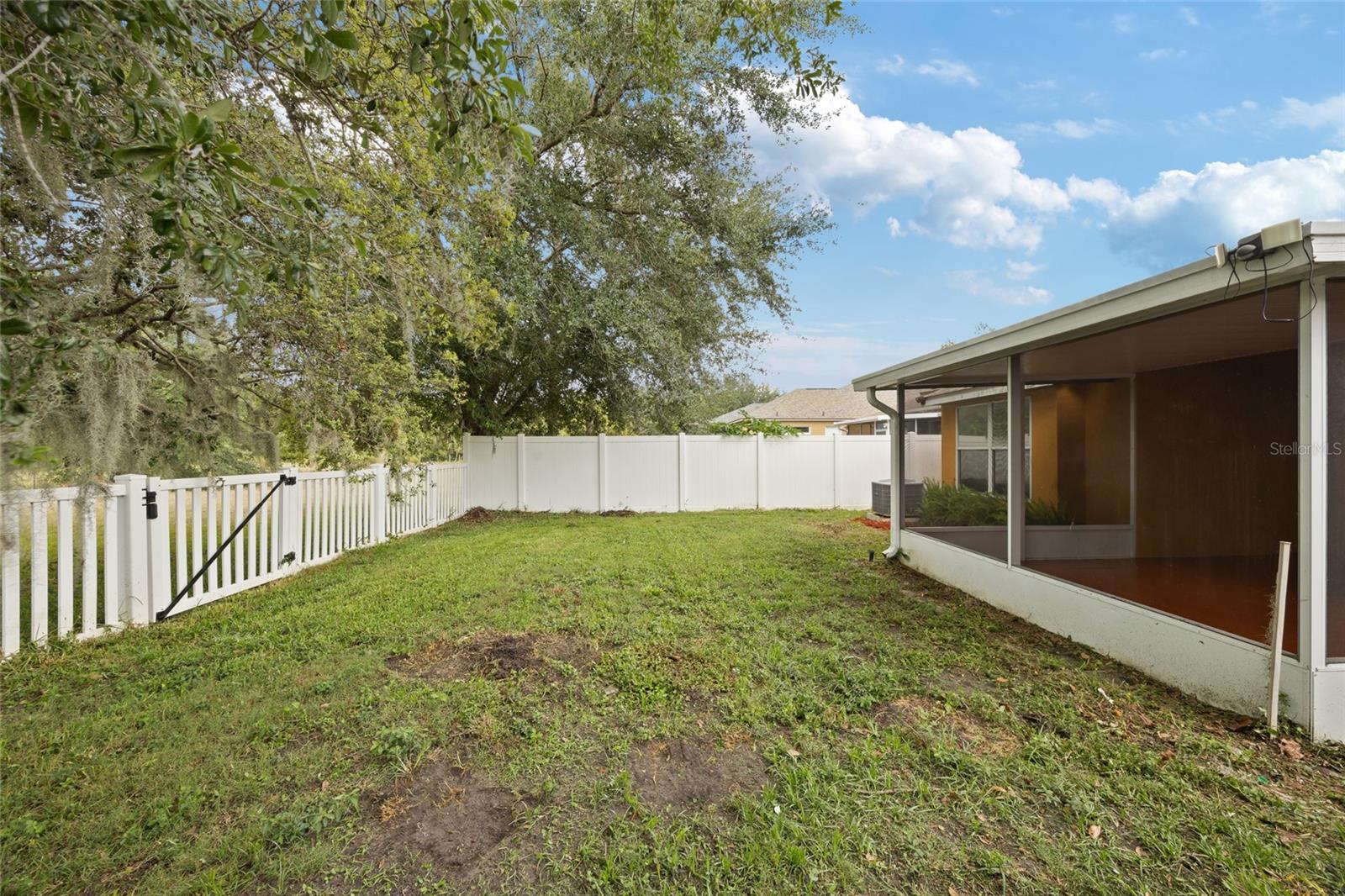 Image 35 of 49 For 6914 Monarch Park Drive