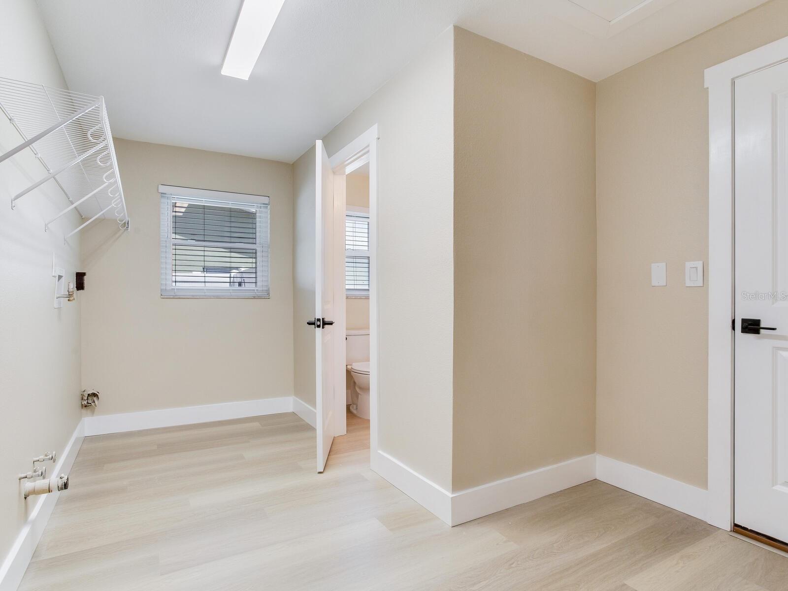 Image 17 of 45 For 5470 Bayshore Drive