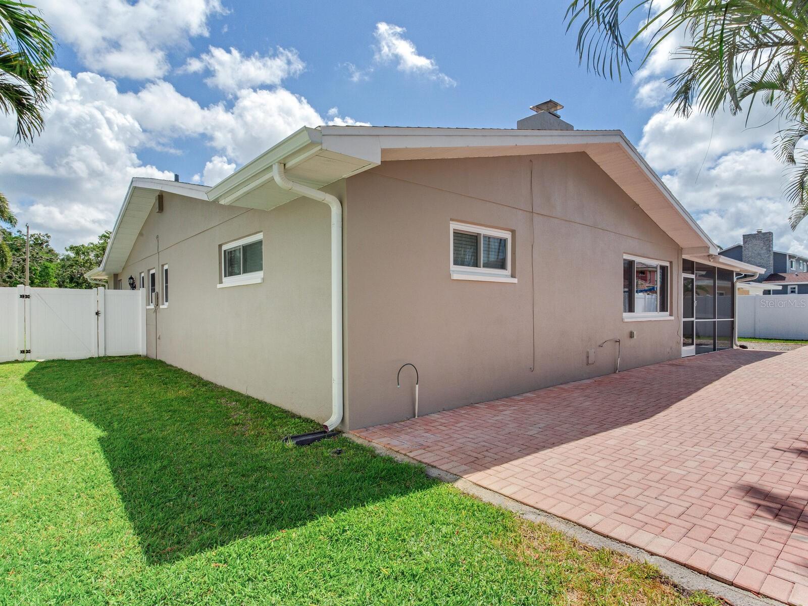 Image 43 of 45 For 5470 Bayshore Drive