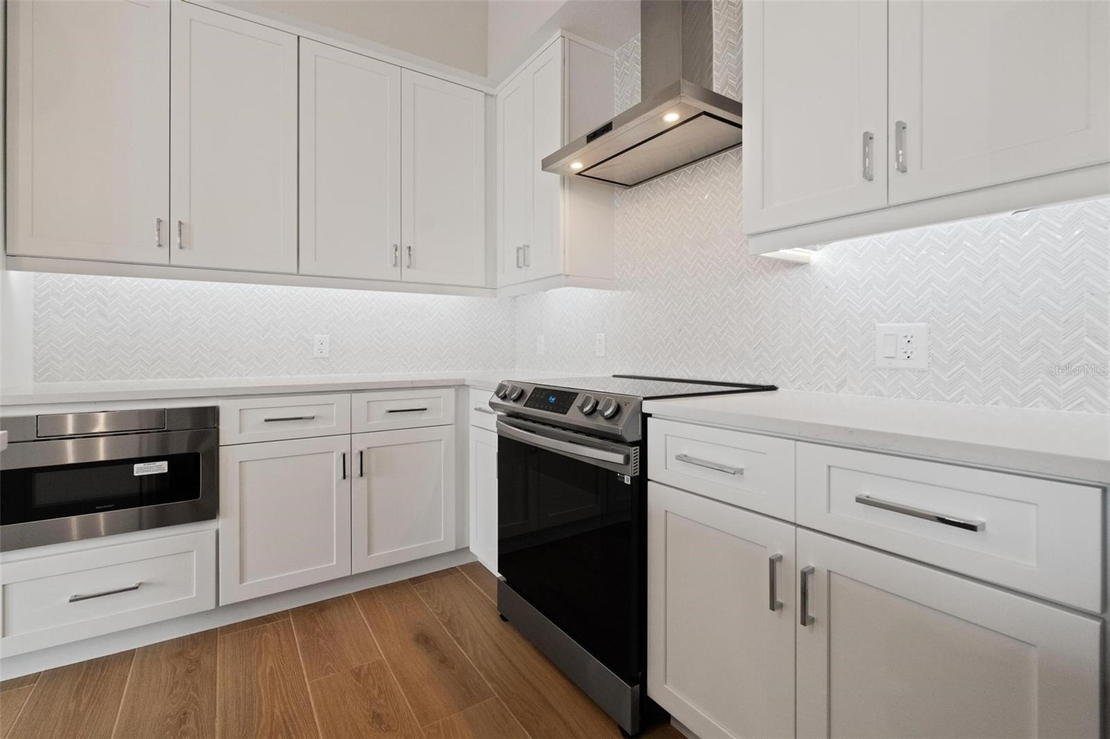 Image 14 of 100 For 187 145th Avenue E 3