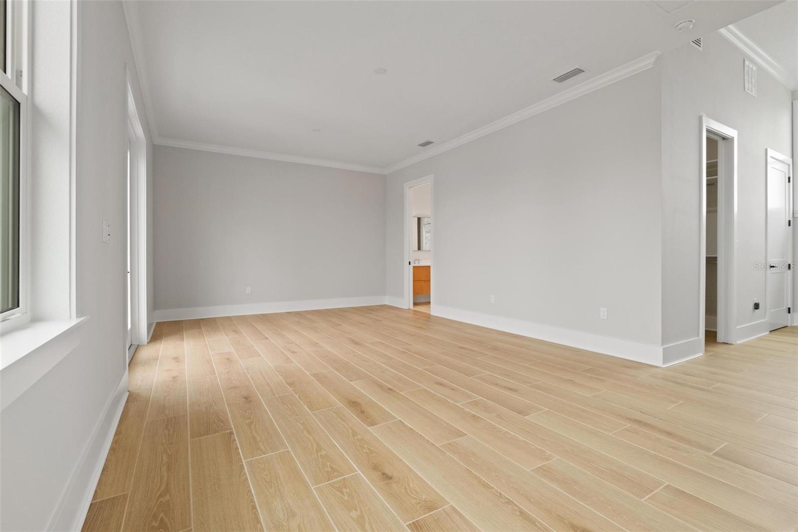Image 31 of 100 For 187 145th Avenue E 3