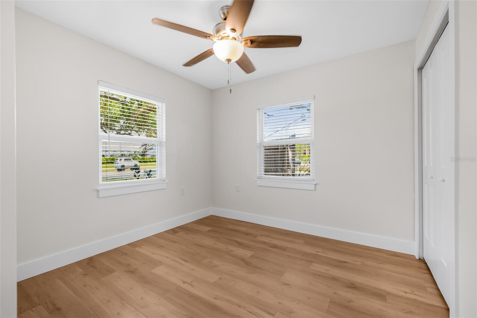 Image 29 of 44 For 526 62nd Avenue Ne