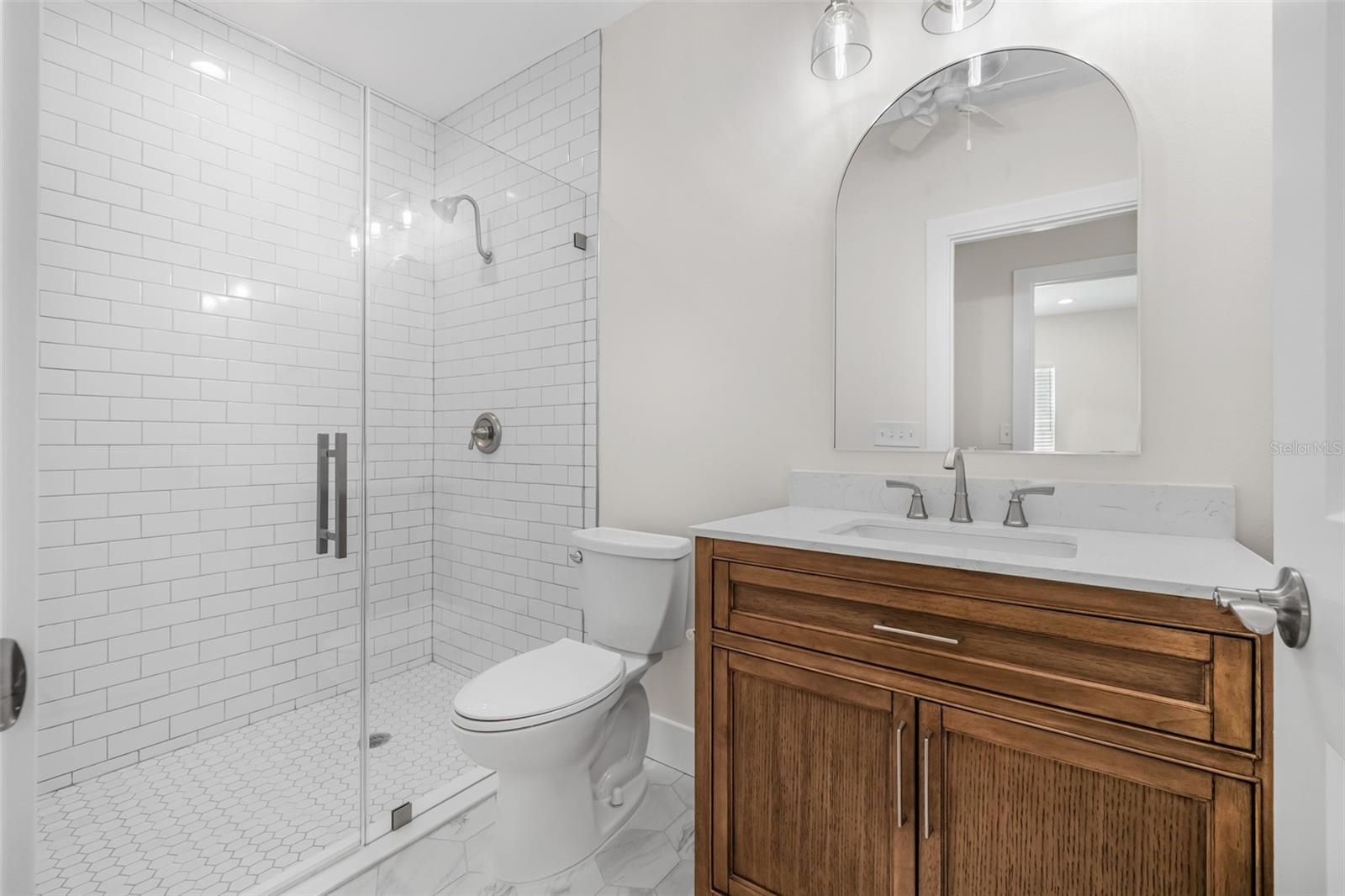 Image 42 of 44 For 526 62nd Avenue Ne