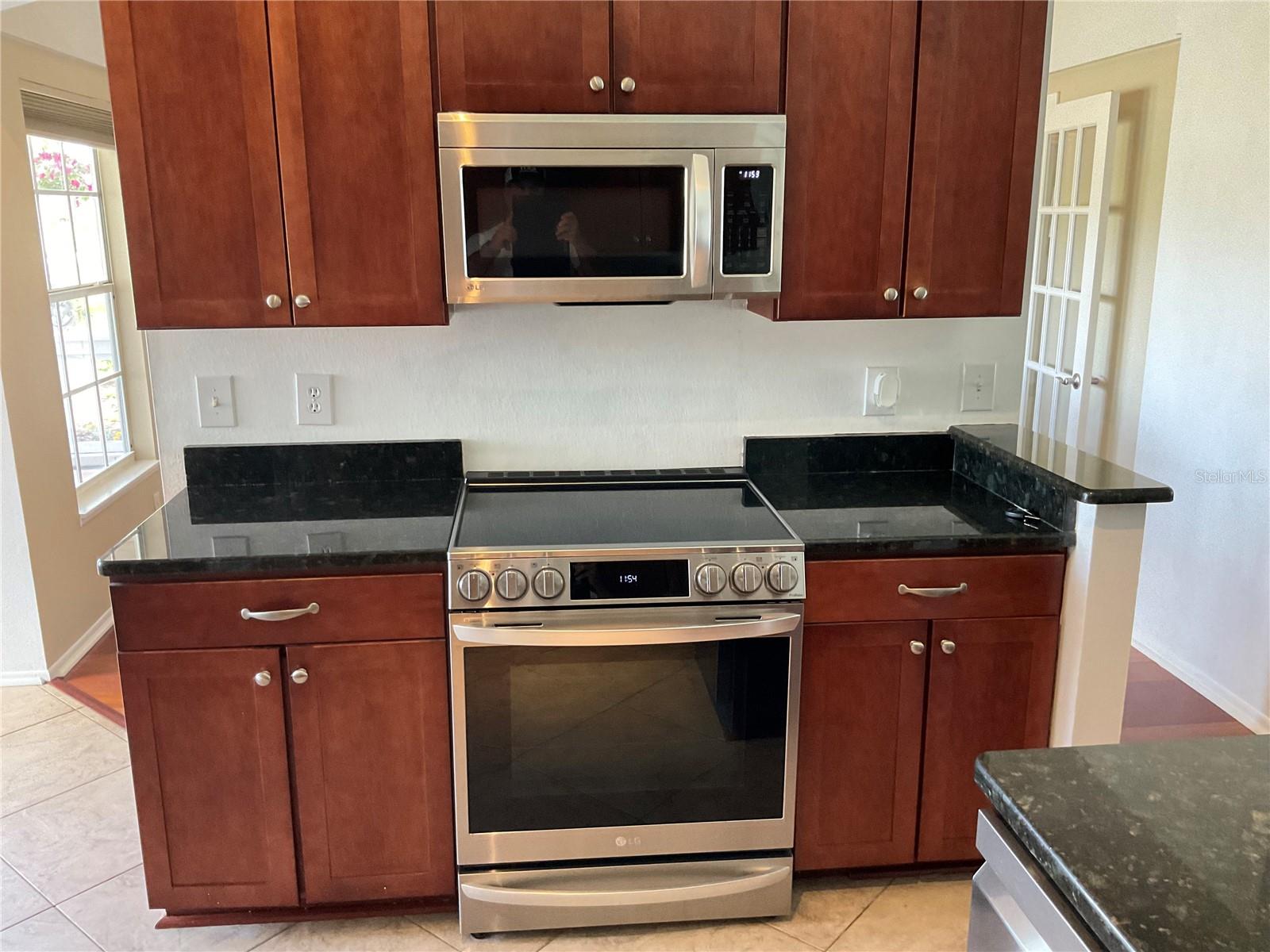 Image 9 of 25 For 2861 Penridge Drive