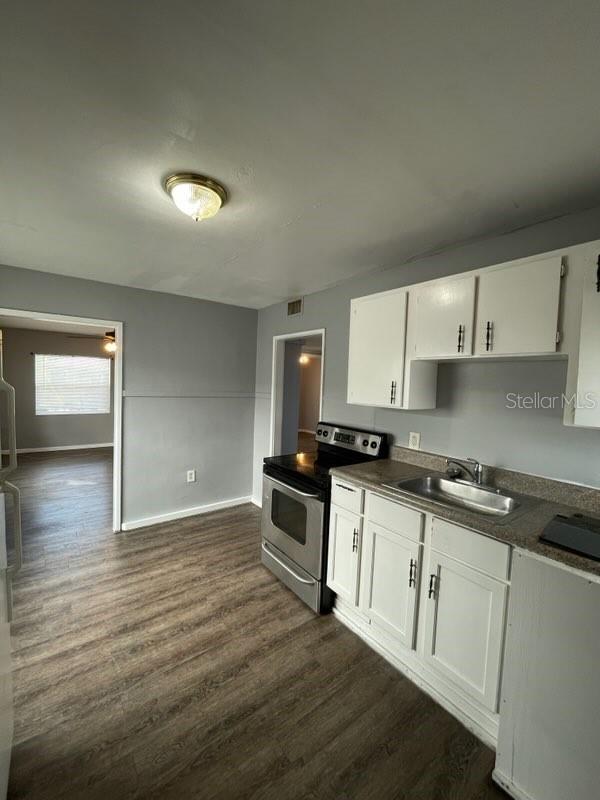 Image 2 of 7 For 1227 Fargo Street S 2