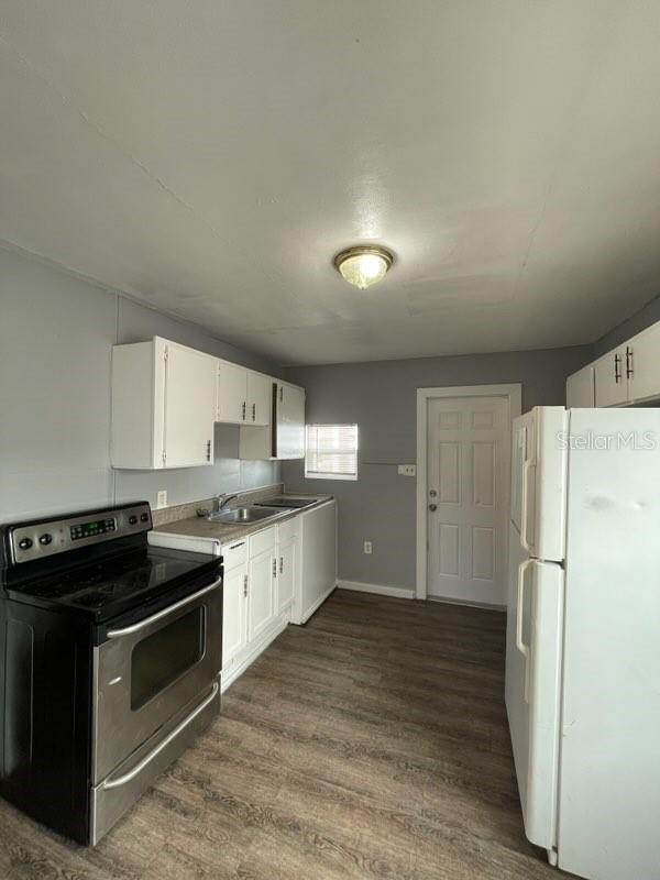 Image 3 of 7 For 1227 Fargo Street S 2