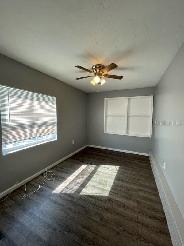 Image 4 of 7 For 1227 Fargo Street S 2