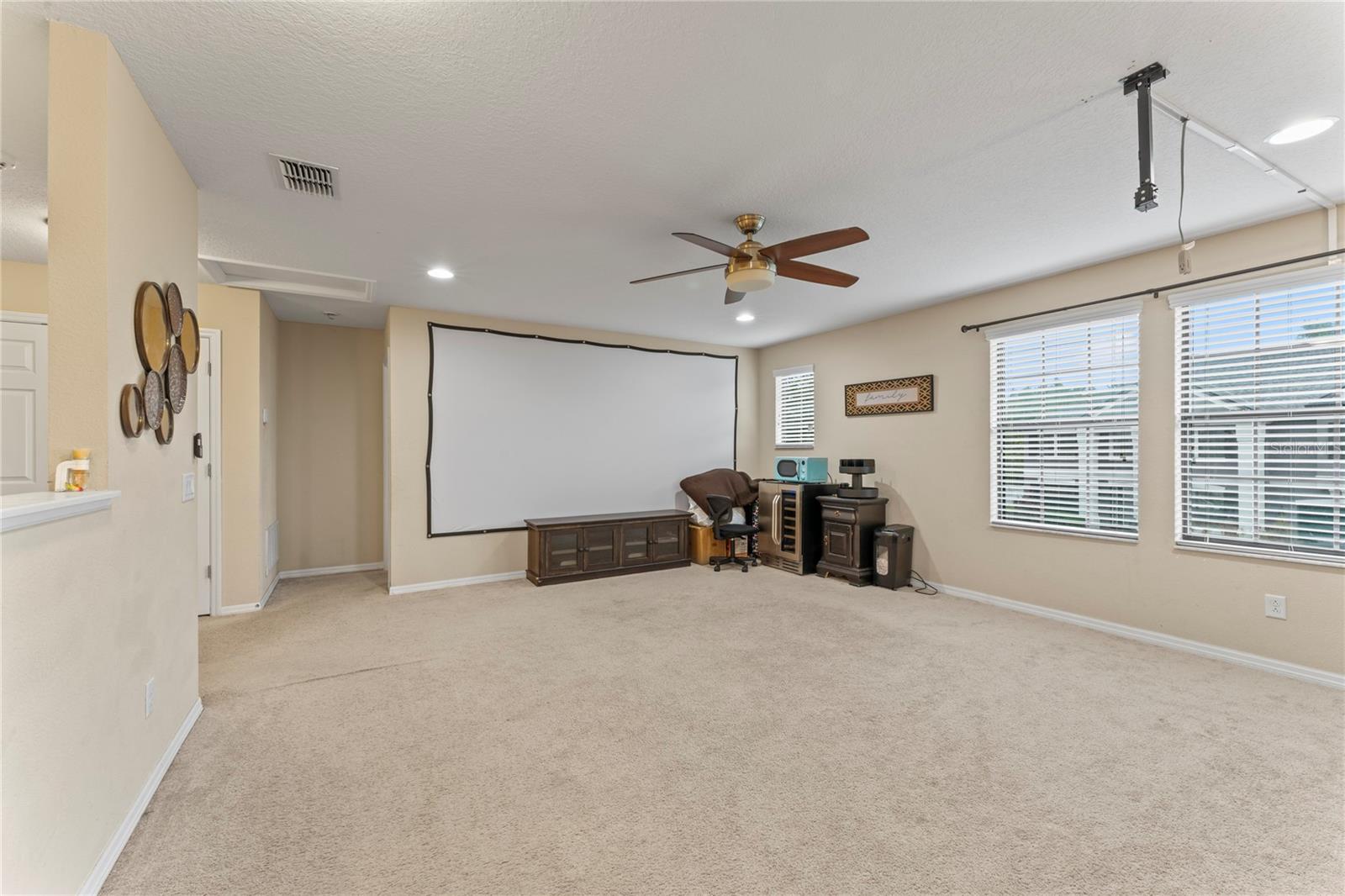 Image 22 of 46 For 11706 Gilmerton Drive