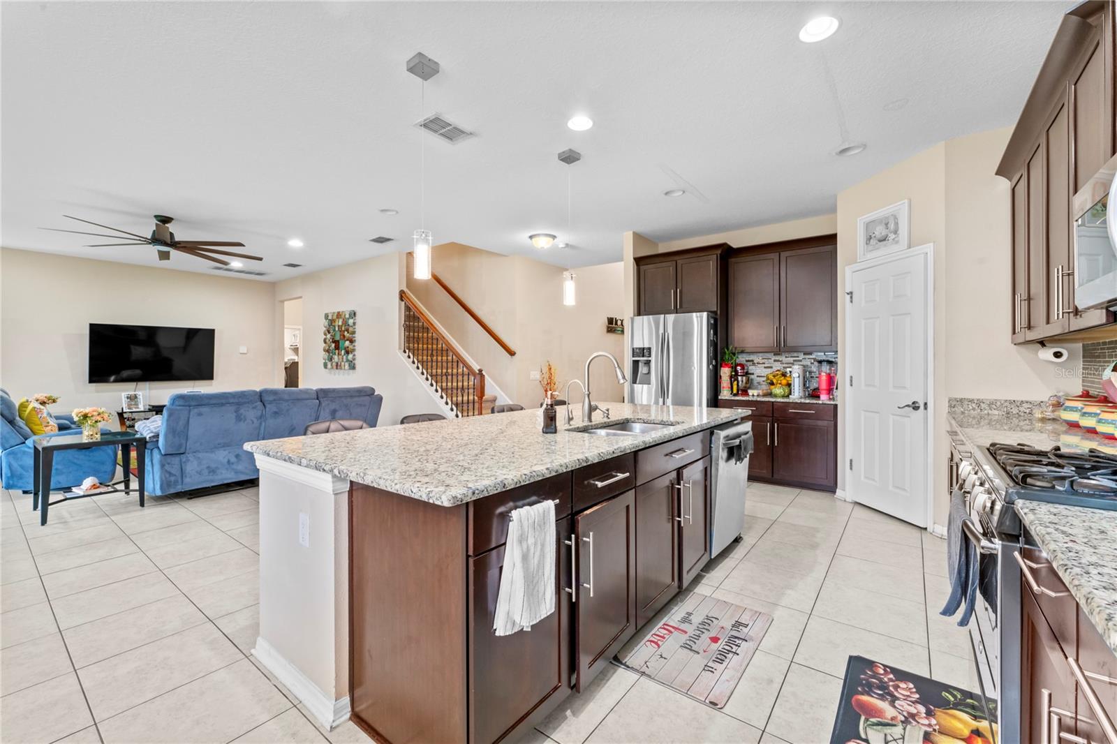 Image 9 of 46 For 11706 Gilmerton Drive