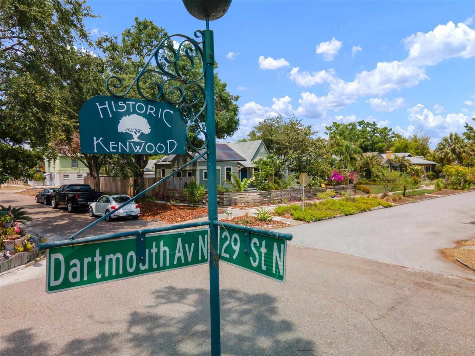 Image 2 of 54 For 2859 Dartmouth Avenue N