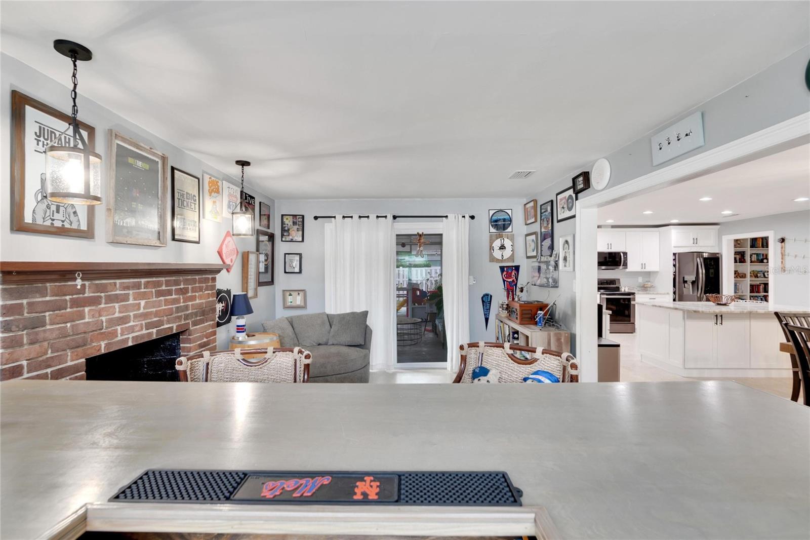 Listing photo id 22 for 1607 Melodie Drive