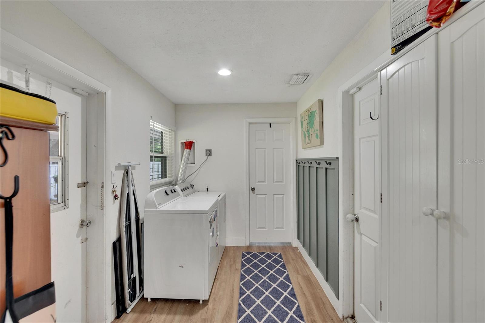 Listing photo id 31 for 1607 Melodie Drive