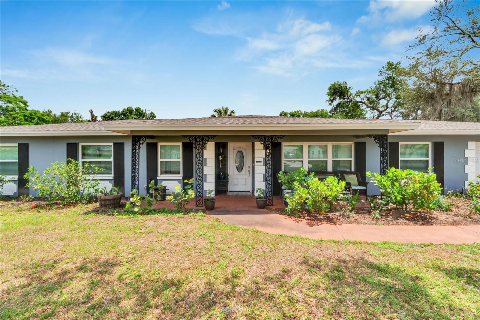 Listing photo id 5 for 1607 Melodie Drive