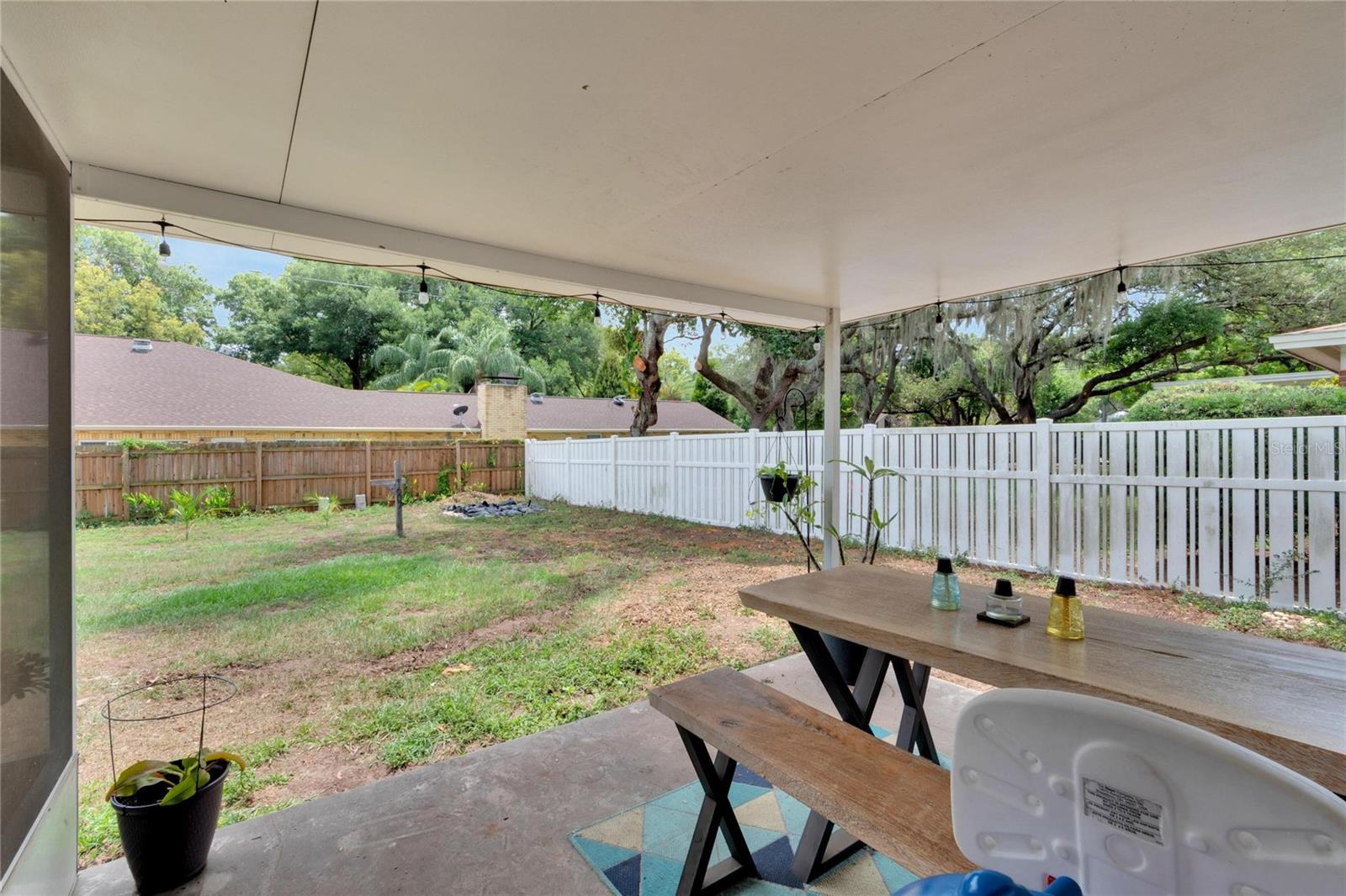 Listing photo id 71 for 1607 Melodie Drive