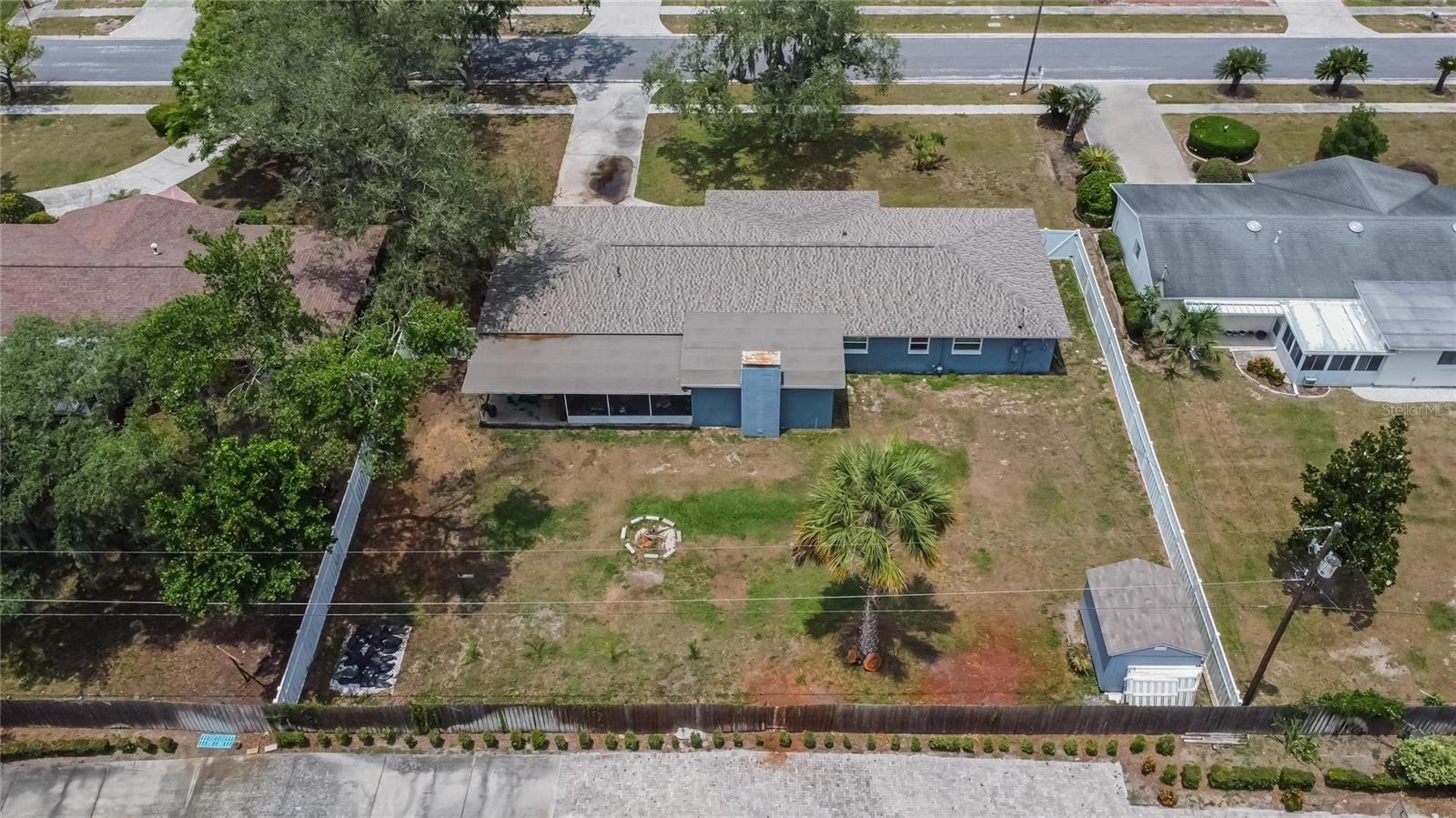 Listing photo id 79 for 1607 Melodie Drive