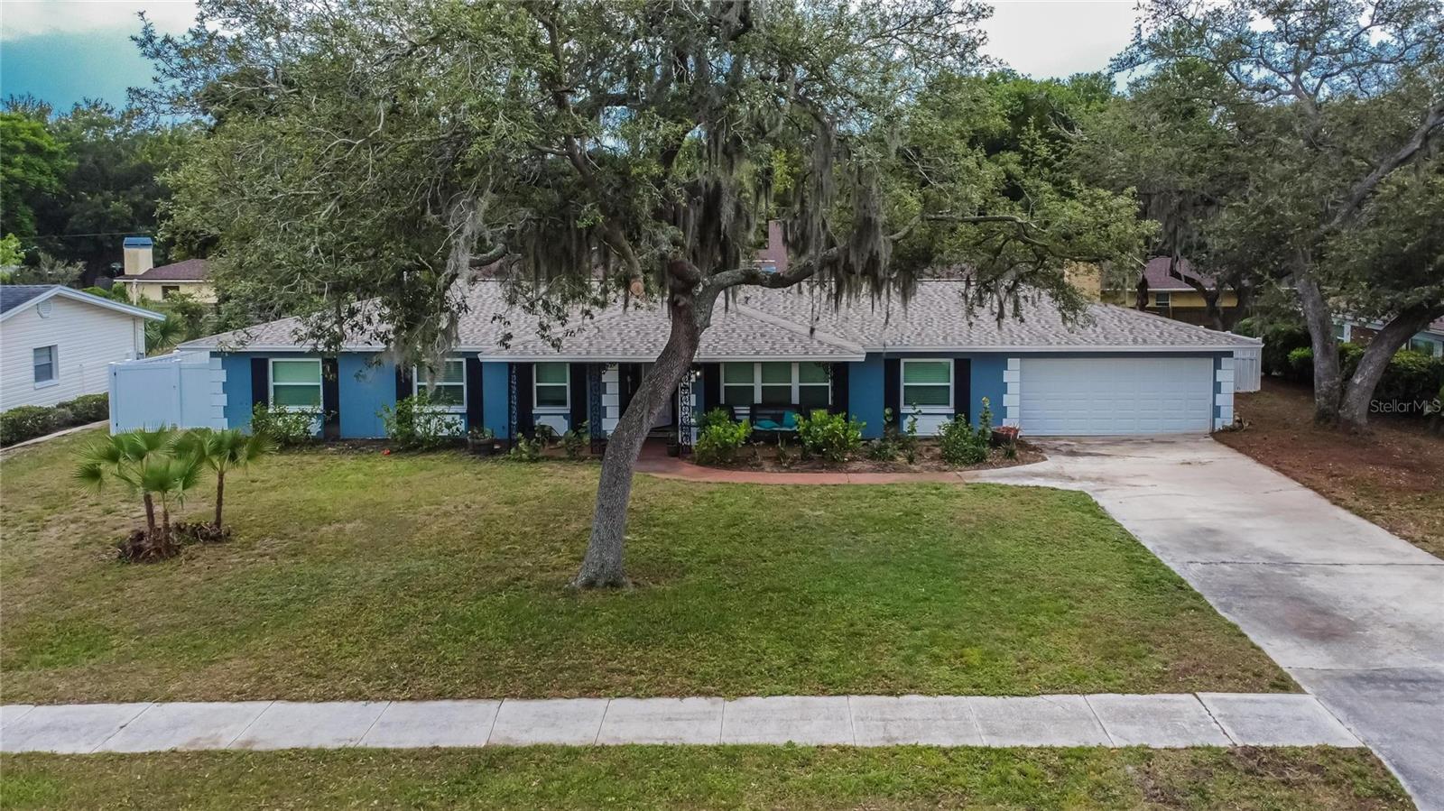 Listing photo id 85 for 1607 Melodie Drive