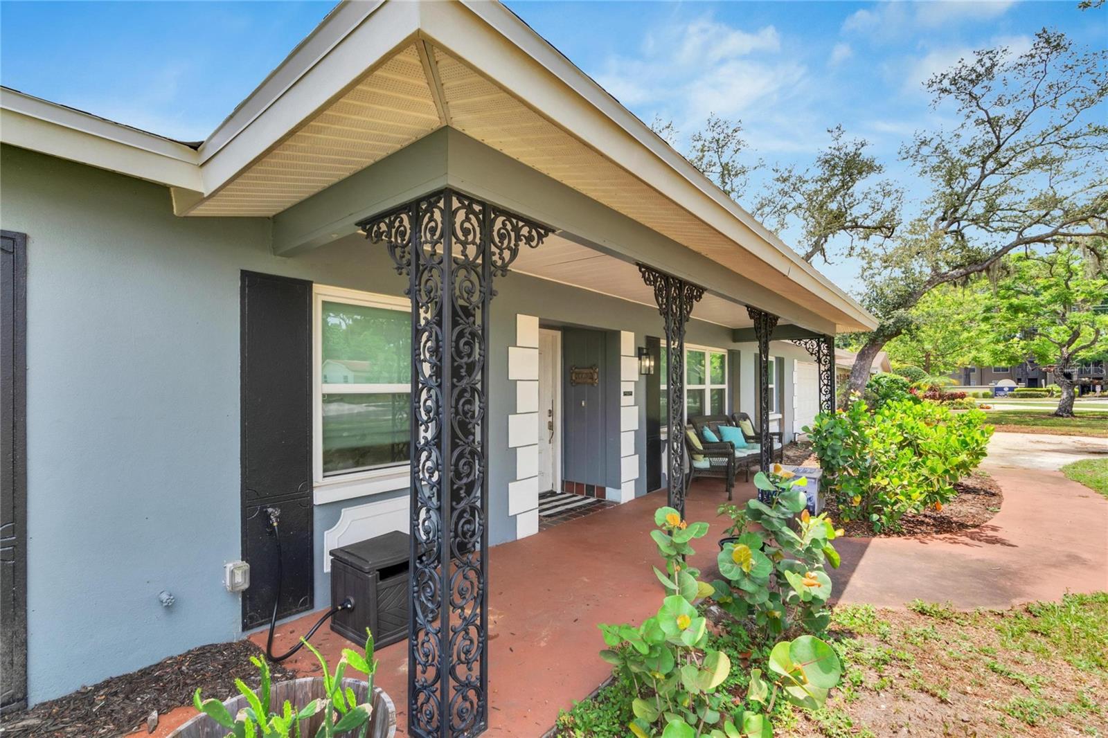 Listing photo id 7 for 1607 Melodie Drive