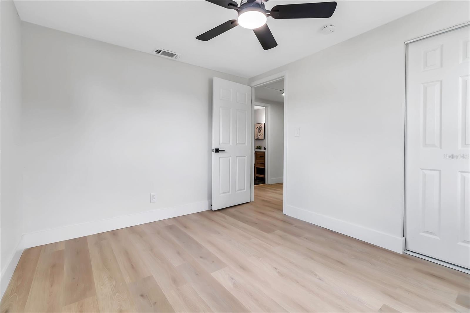 Image 31 of 48 For 4624 83rd Terrace N